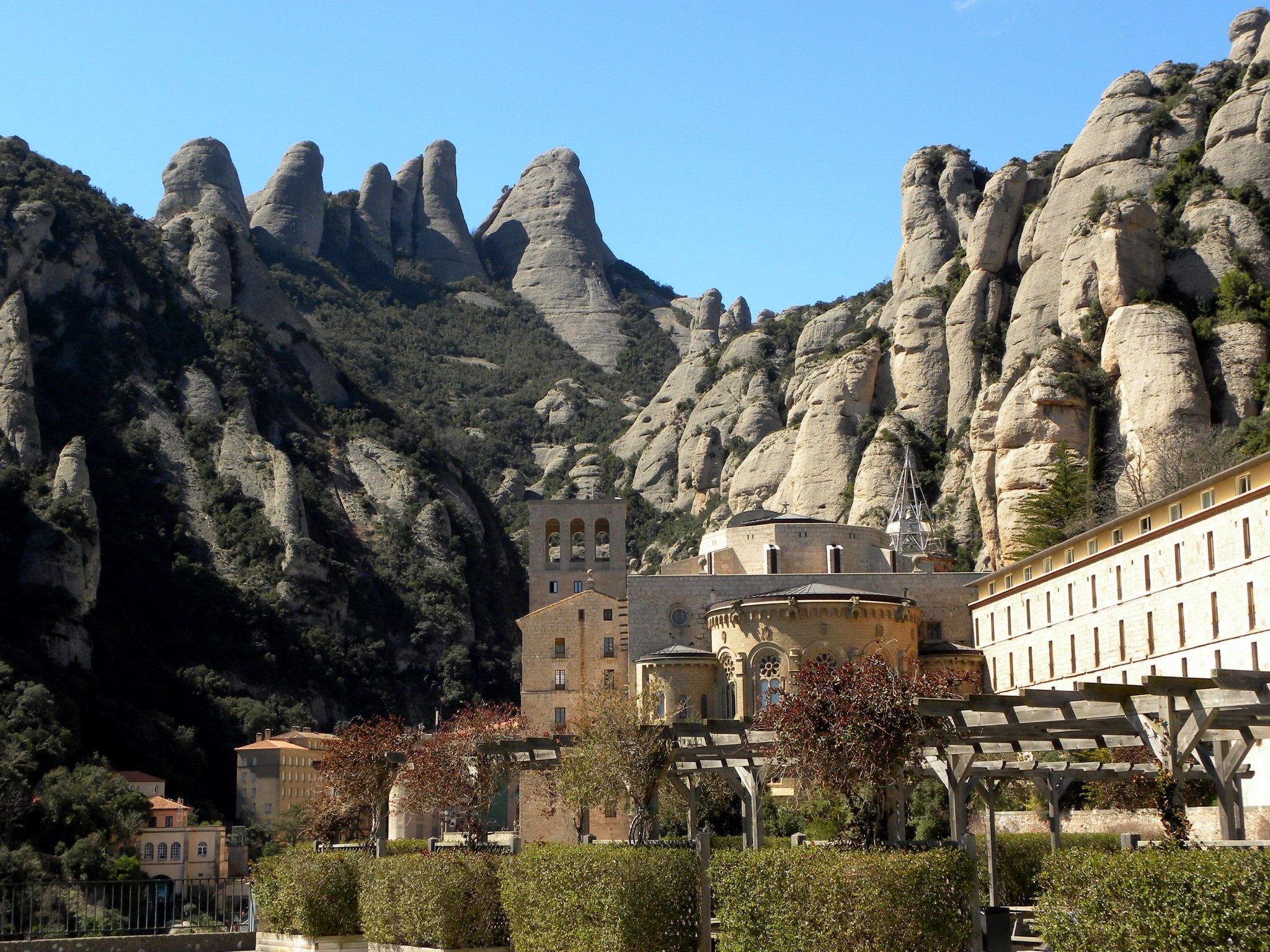 Montserrat, Spain, Temple mountains, Wallpaper, 2050x1540 HD Desktop