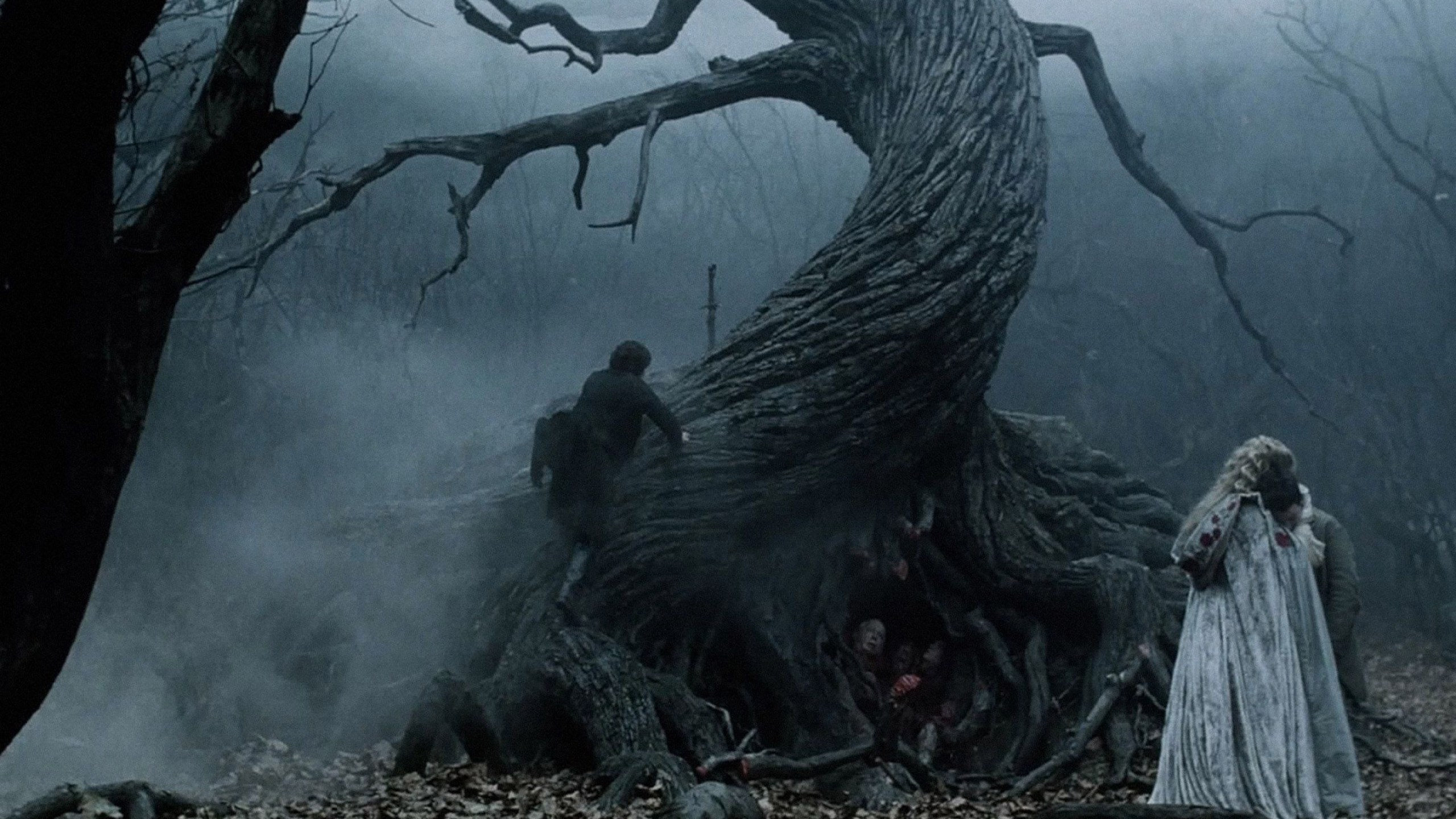Sleepy Hollow (Movie): The 2000 Academy Award for Best Production Design. 2560x1440 HD Background.