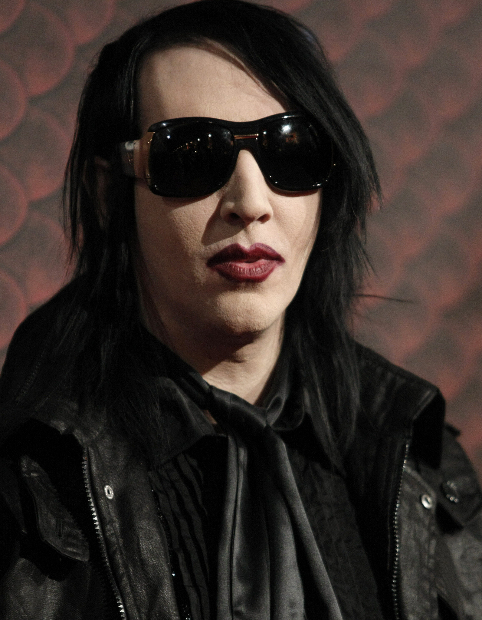 Marilyn Manson discography, Top albums ranked, Critical reviews, Music collection, 1600x2050 HD Phone