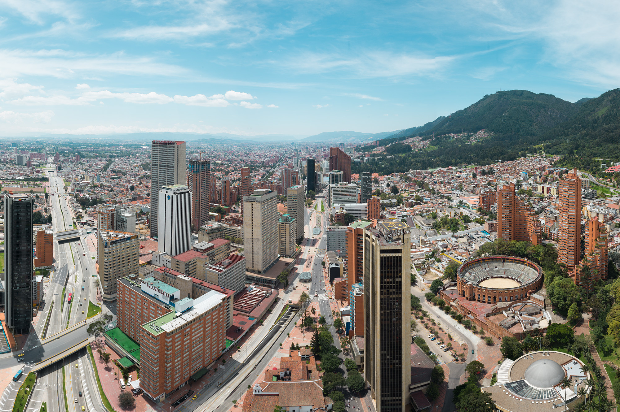 Bogota, UNESCO City of Music, 2000x1340 HD Desktop