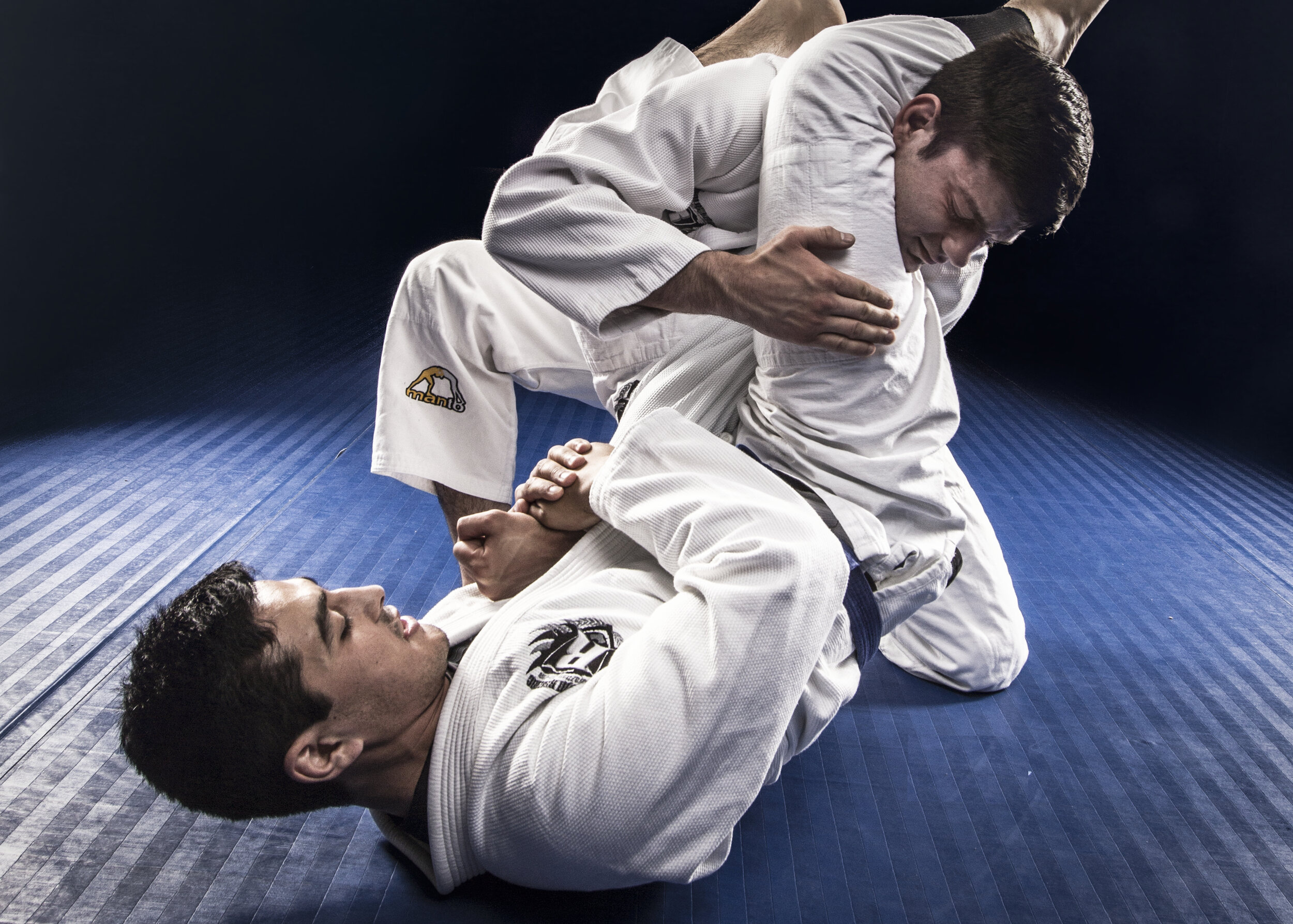 Brazilian Jiu-jitsu: Downtown Jiu-Jitsu Club, Chicago Martial Arts Classes, Development of Striking, Wrestling, and Submission Grappling ability. 2500x1790 HD Wallpaper.