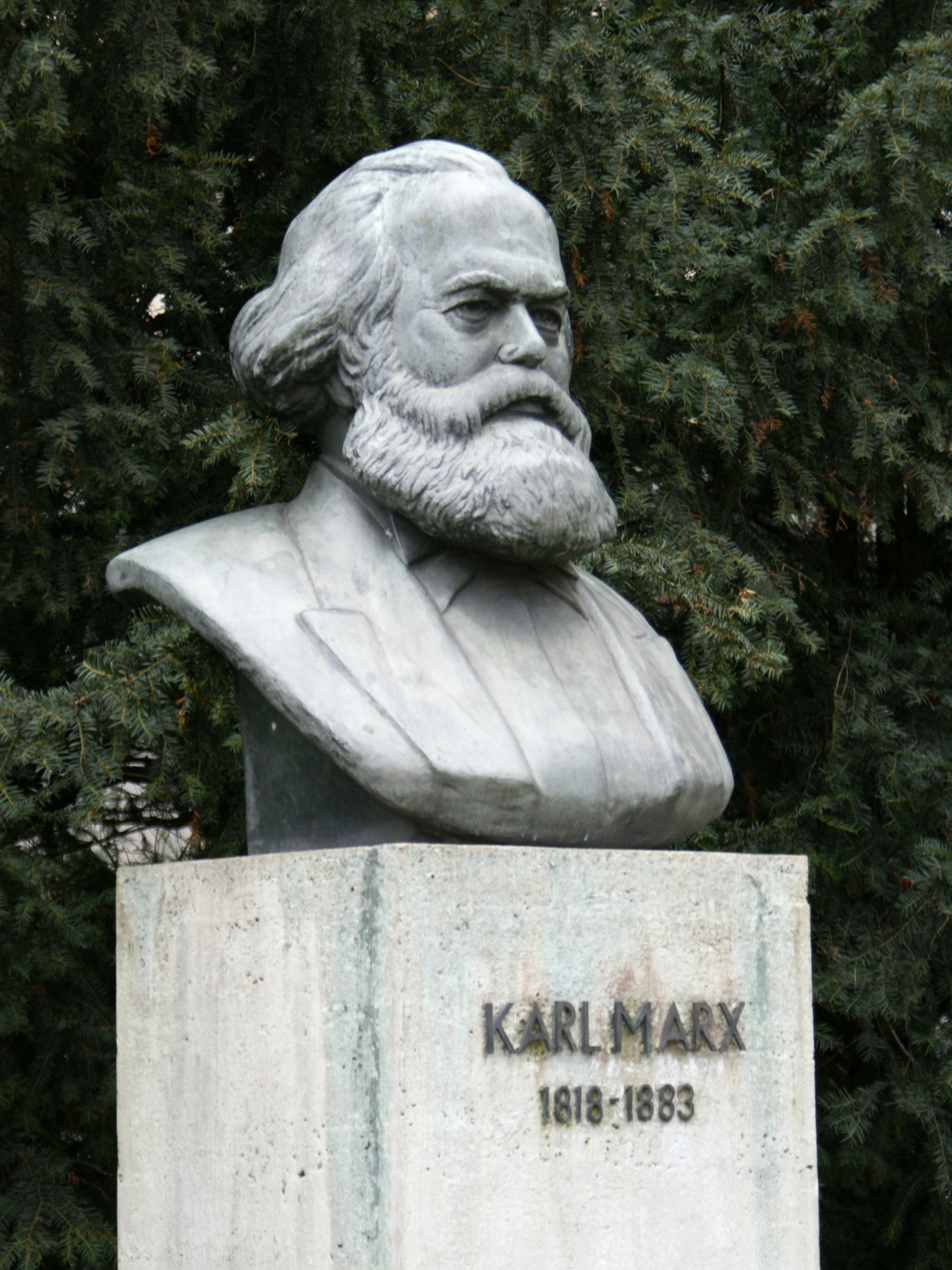 Karl Marx, Statue, Karl Marx Allee, Ryan Hellyer photography, 2040x2710 HD Handy