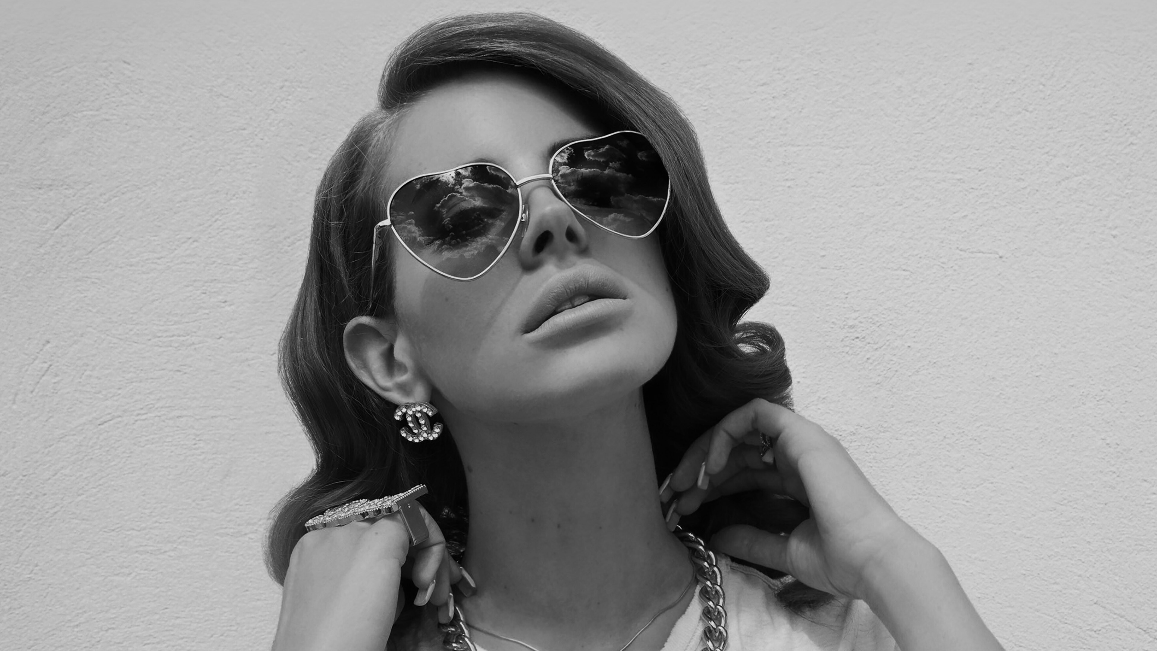 Lana Del Rey: American songwriter, record producer, Lust for Life. 3840x2160 4K Background.