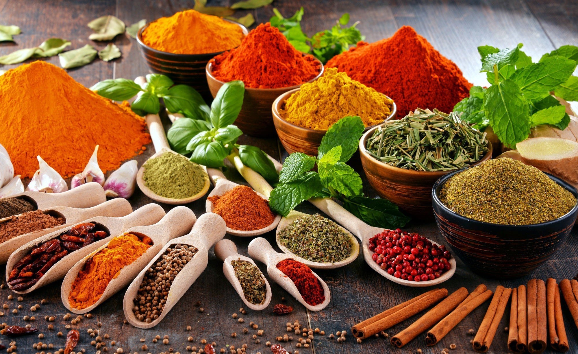 Spices: Seeds, Aromatic parts of plant, Added to food to improve its flavor, Cinnamon. 2000x1230 HD Wallpaper.