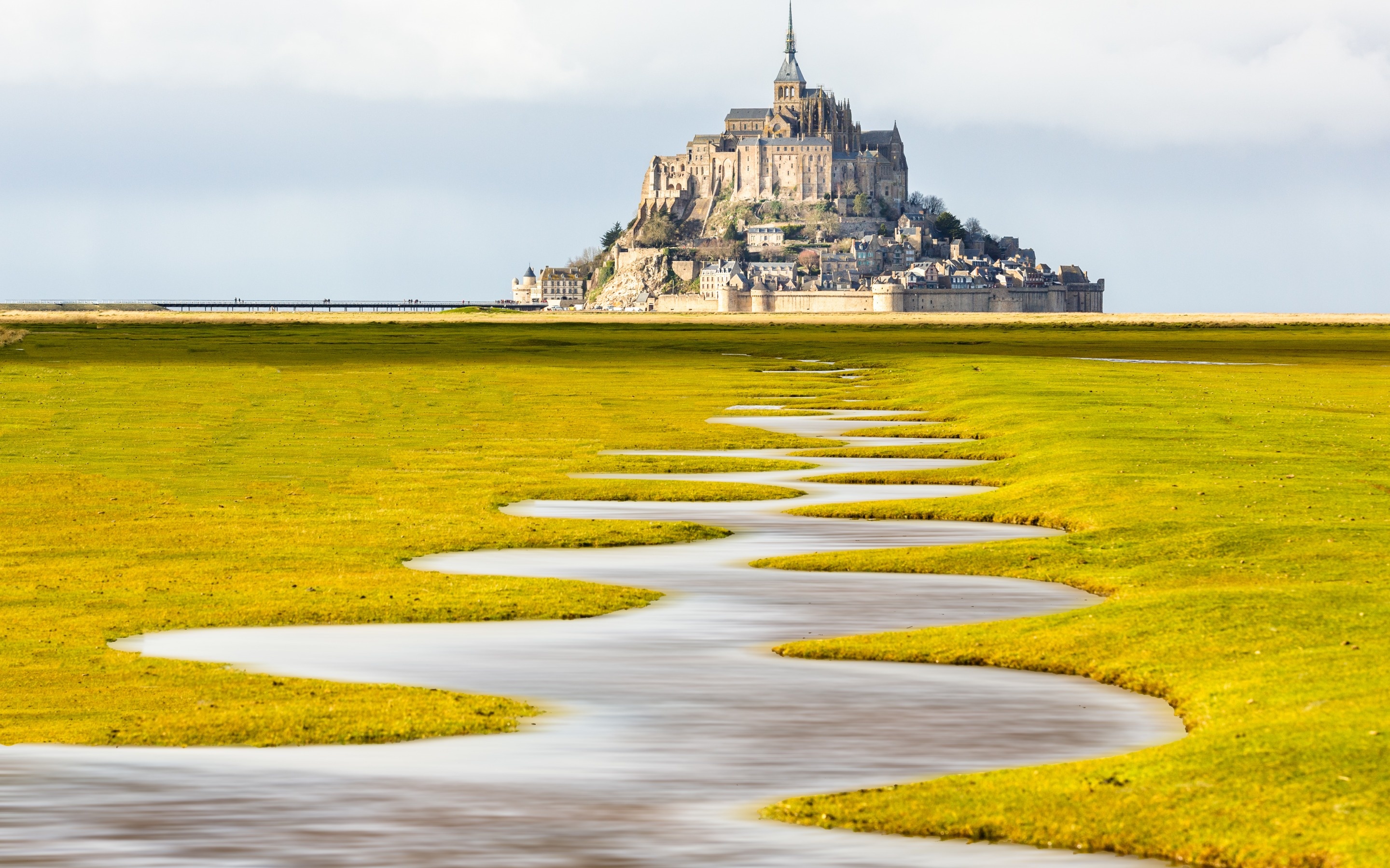 Mont St. Michel, Island fortress, Spring landscape, France, 2880x1800 HD Desktop