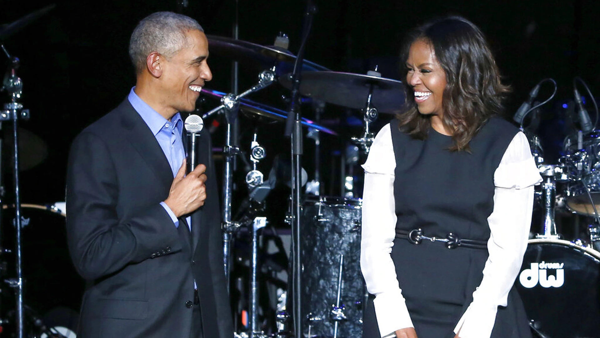 Barack and Michelle Obama podcast, CBS debut, Celebrity news, 1920x1080 Full HD Desktop