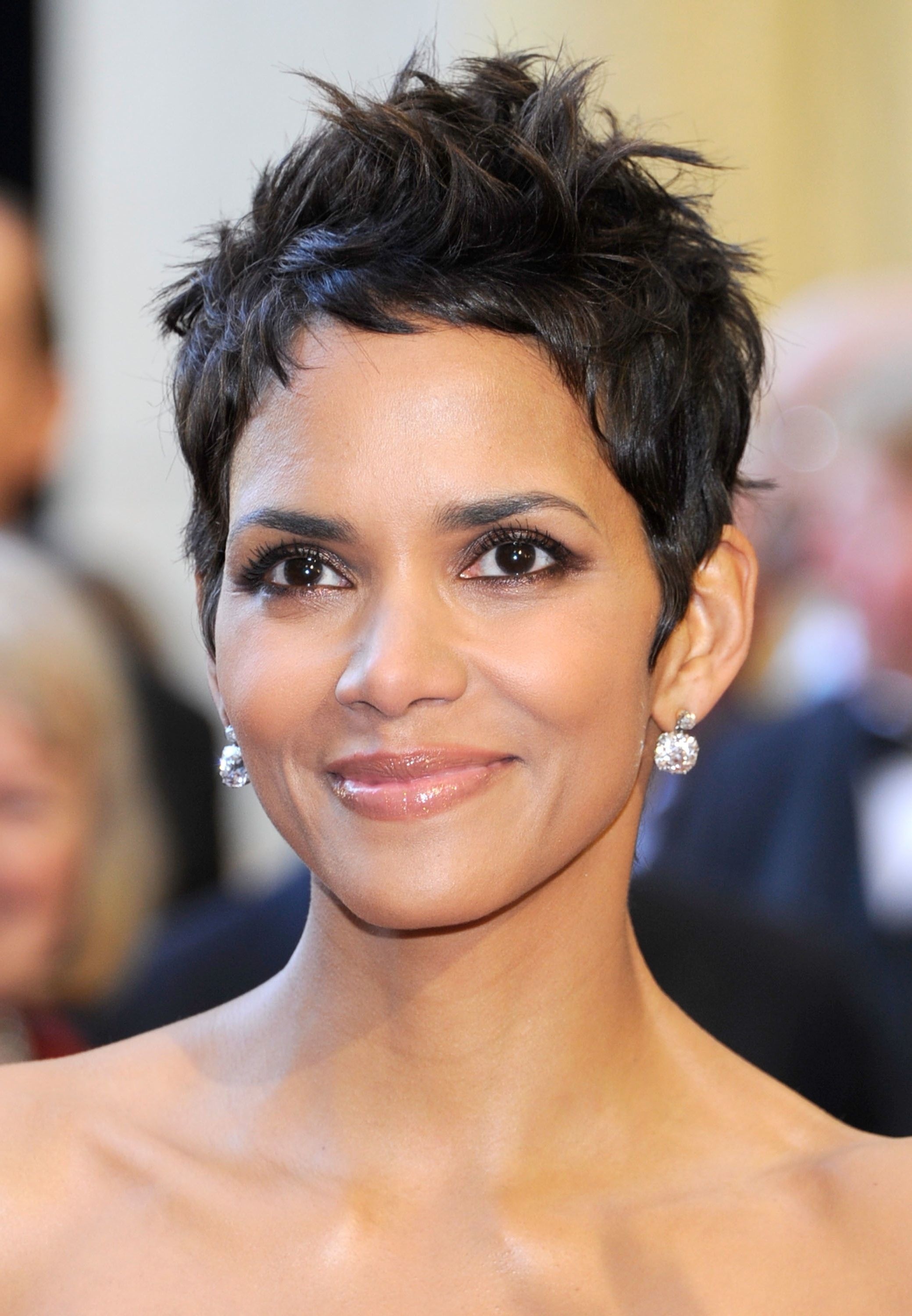 Halle Berry: The first-ever woman of color to win Best Actress. 2080x3000 HD Background.
