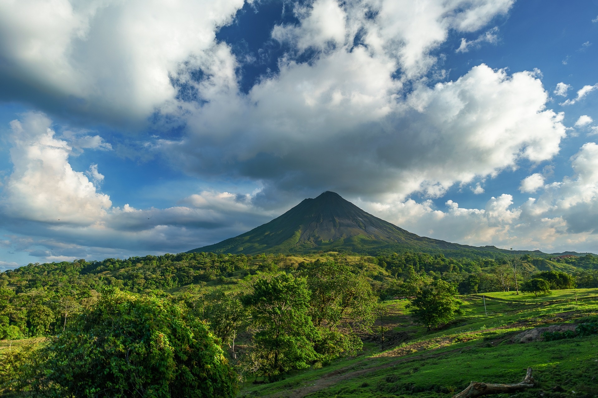 Arenal Volcano, Hamaca Tropical Tours, Nature's paradise, Adventure awaits, 1920x1280 HD Desktop