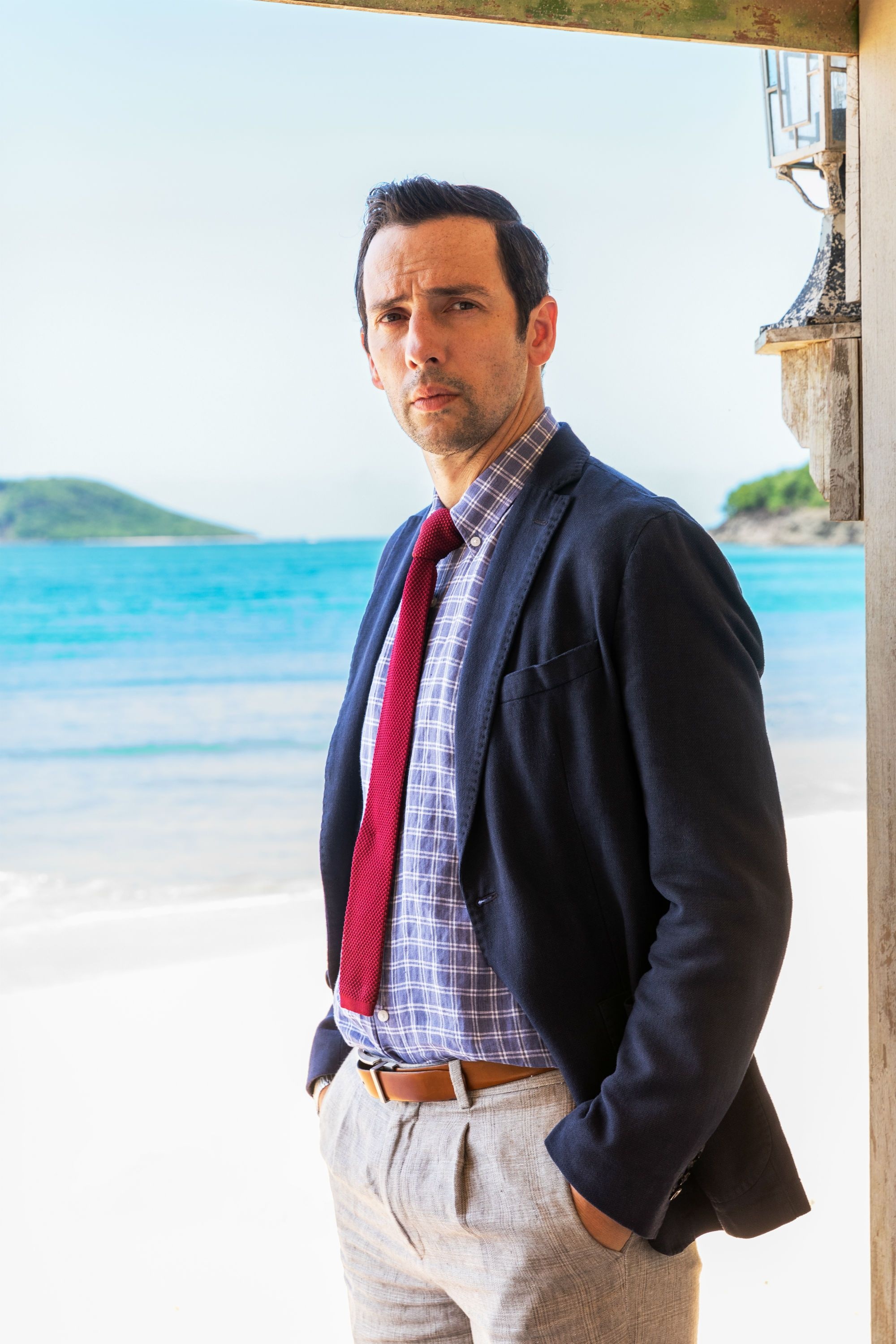 Death in Paradise, Ralf Little, Future on the show, 2000x3000 HD Handy