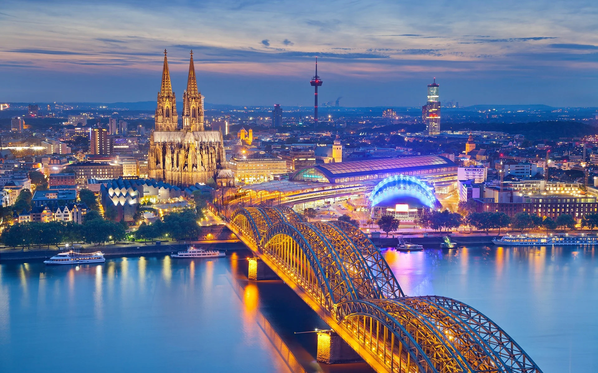 Free download wallpaper, Cologne Germany, Cityscape and bridge, High-quality images, 1920x1200 HD Desktop