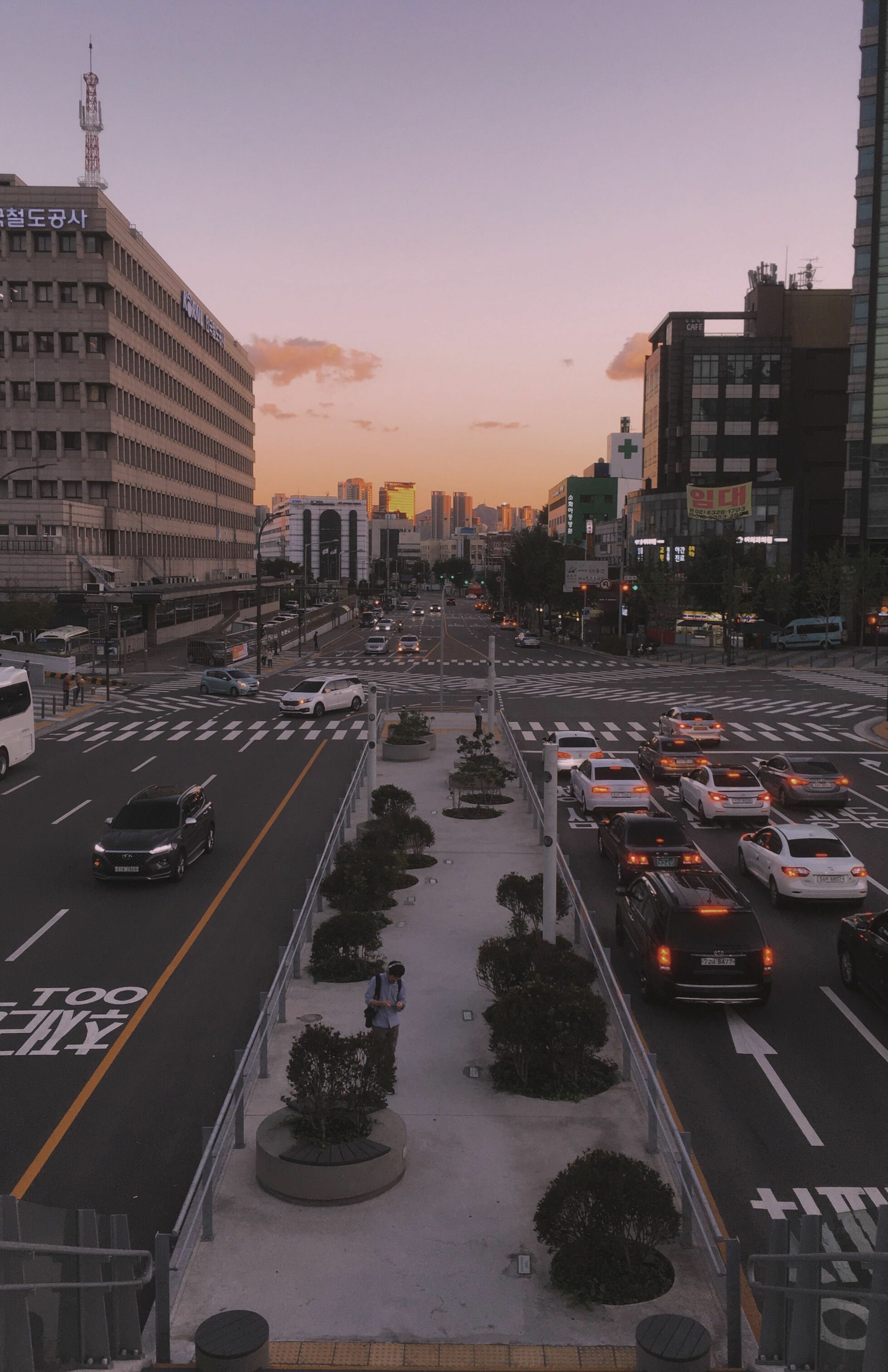 Korea: Seoul, Infrastructure, Road surface, Tower block. 1960x3030 HD Wallpaper.