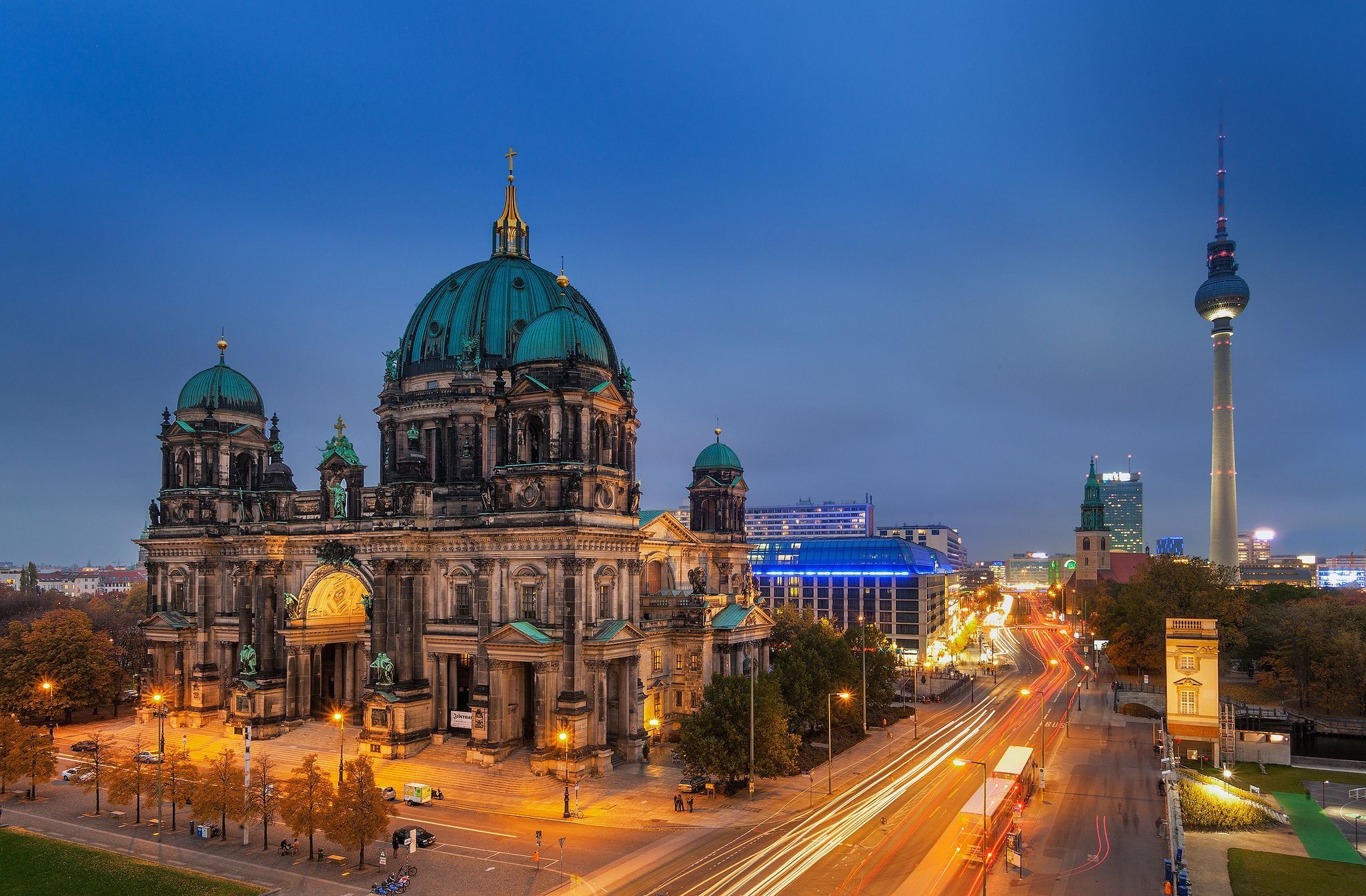 Berlin Cathedral, Desktop wallpapers, Stunning backgrounds, City vibes, 2050x1350 HD Desktop