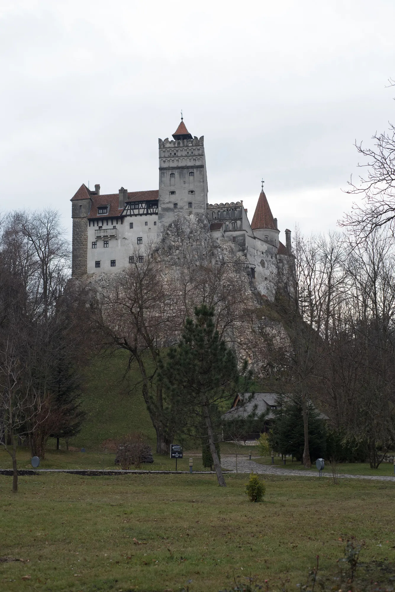 Bran Castle, Romania, Dracula Myth, 1340x2000 HD Phone