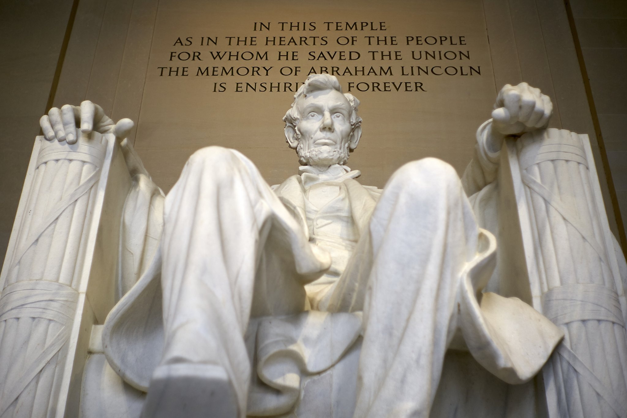Statue of Abraham Lincoln, Abraham Lincoln Wallpaper, 2050x1370 HD Desktop