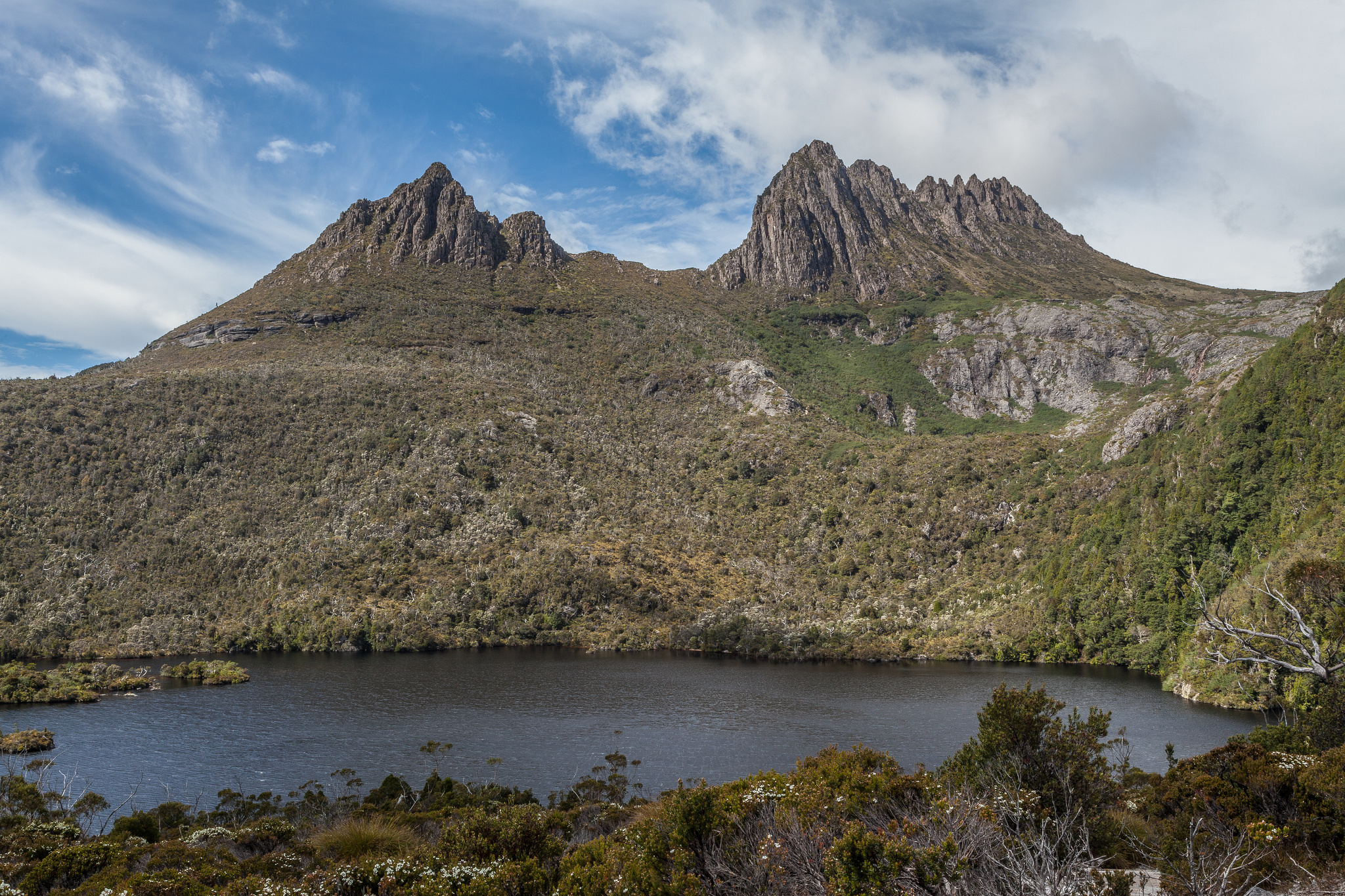Lake Saint Clair, Cradle Mountain, National park beauty, Tasmania's gem, 2050x1370 HD Desktop