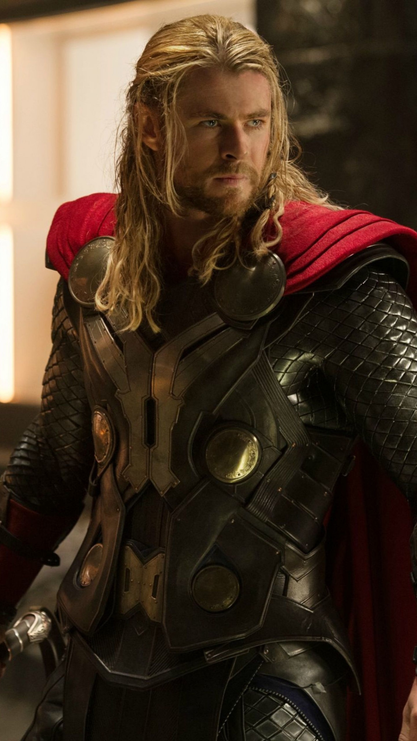 Chris Hemsworth, Thor Ragnarok, Wallpaper, Movies, 1440x2560 HD Phone