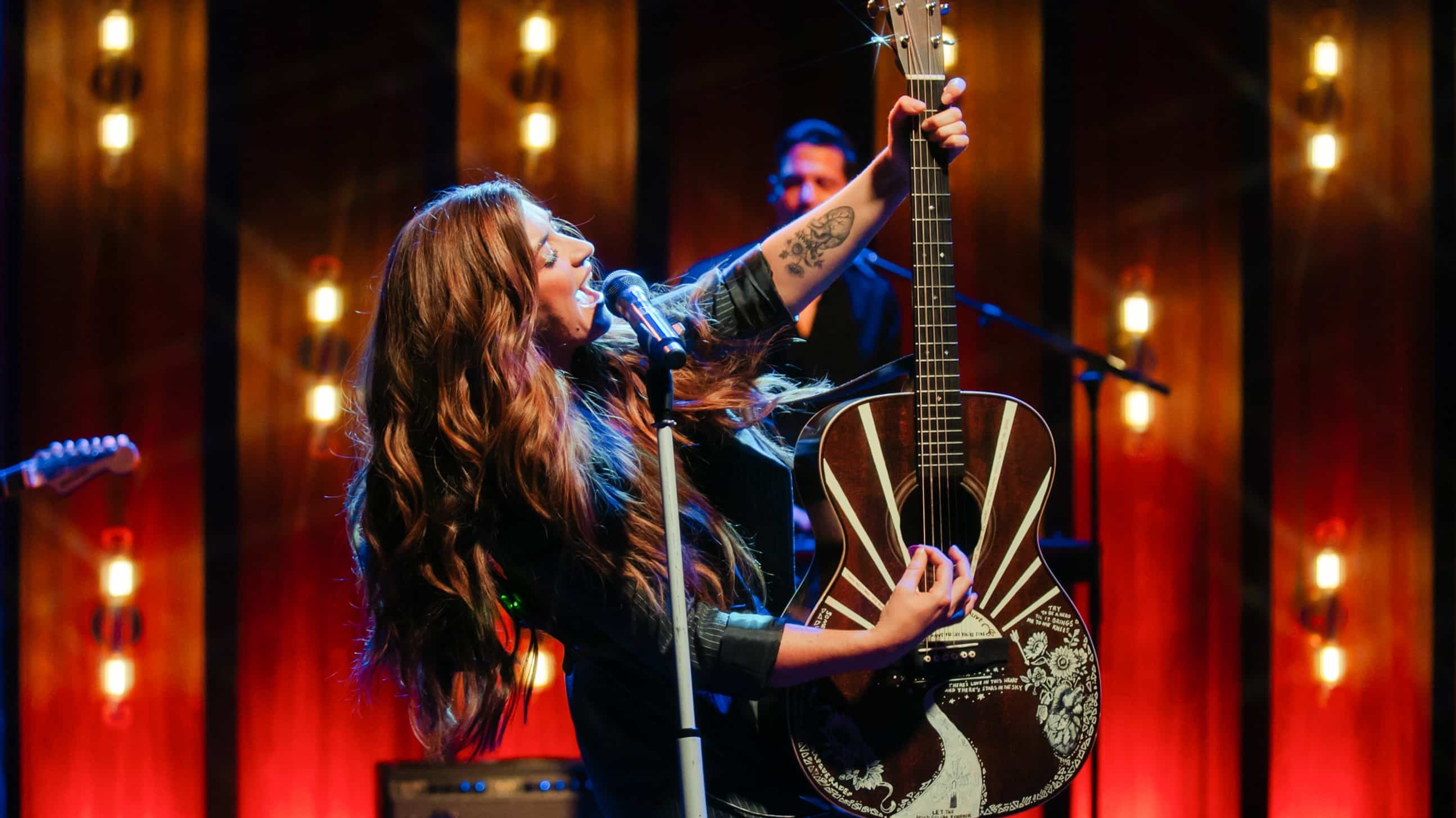 Tenille Townes, Live performance, Cover song, Rolling Stone, 2590x1460 HD Desktop