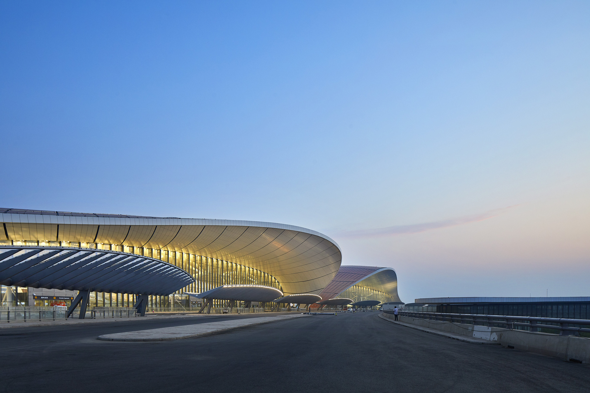 Beijing Capital International Airport (Travels), New terminal, Futuristic design, Modern architecture, 2000x1340 HD Desktop