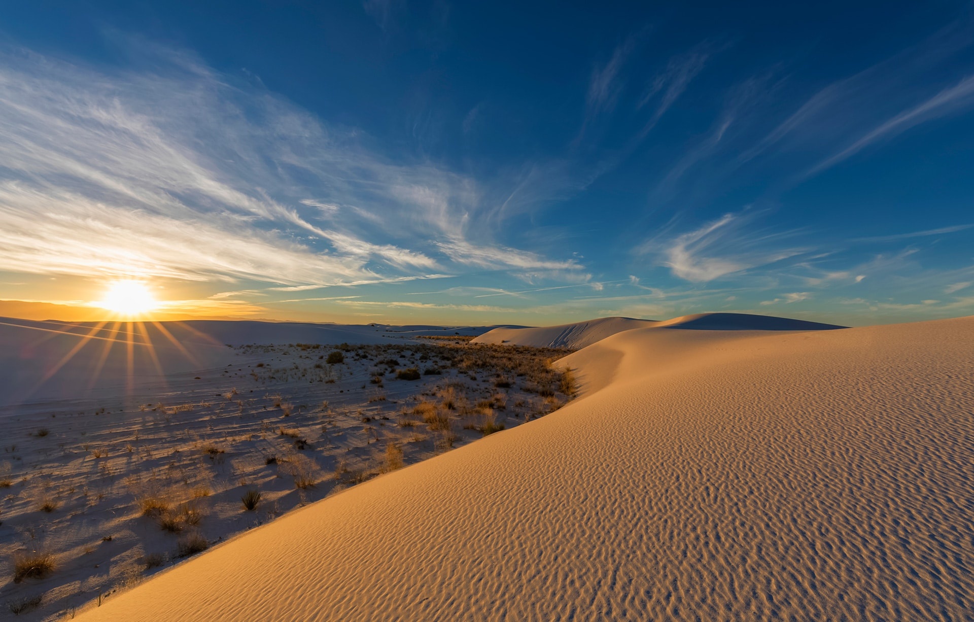 White Sands National Park, America's newest, Wonderland of dunes, 1920x1230 HD Desktop