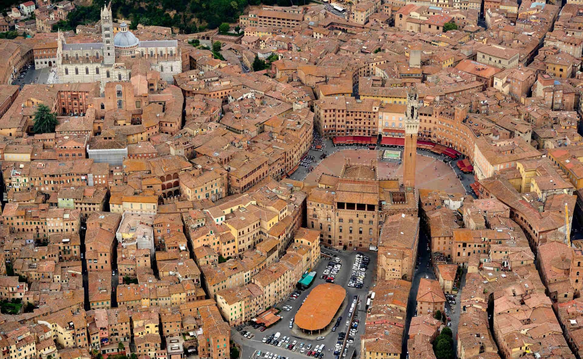 Siena's beauty, Captivating views, Breathtaking landscapes, Visual feast, 1920x1190 HD Desktop