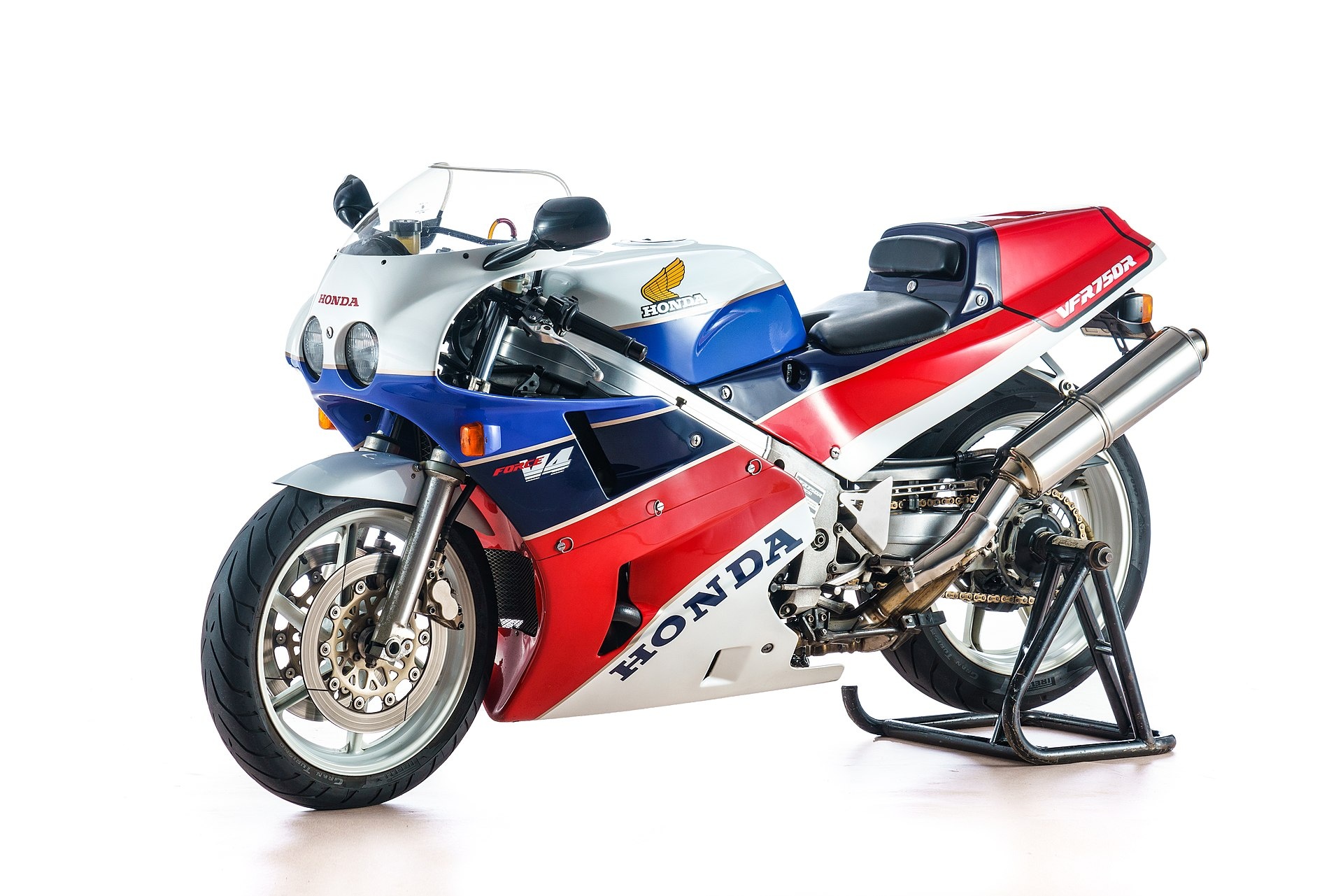 Honda VFR750R, Best Honda motorcycles, 2022 update, Webbikeworld, 1920x1290 HD Desktop
