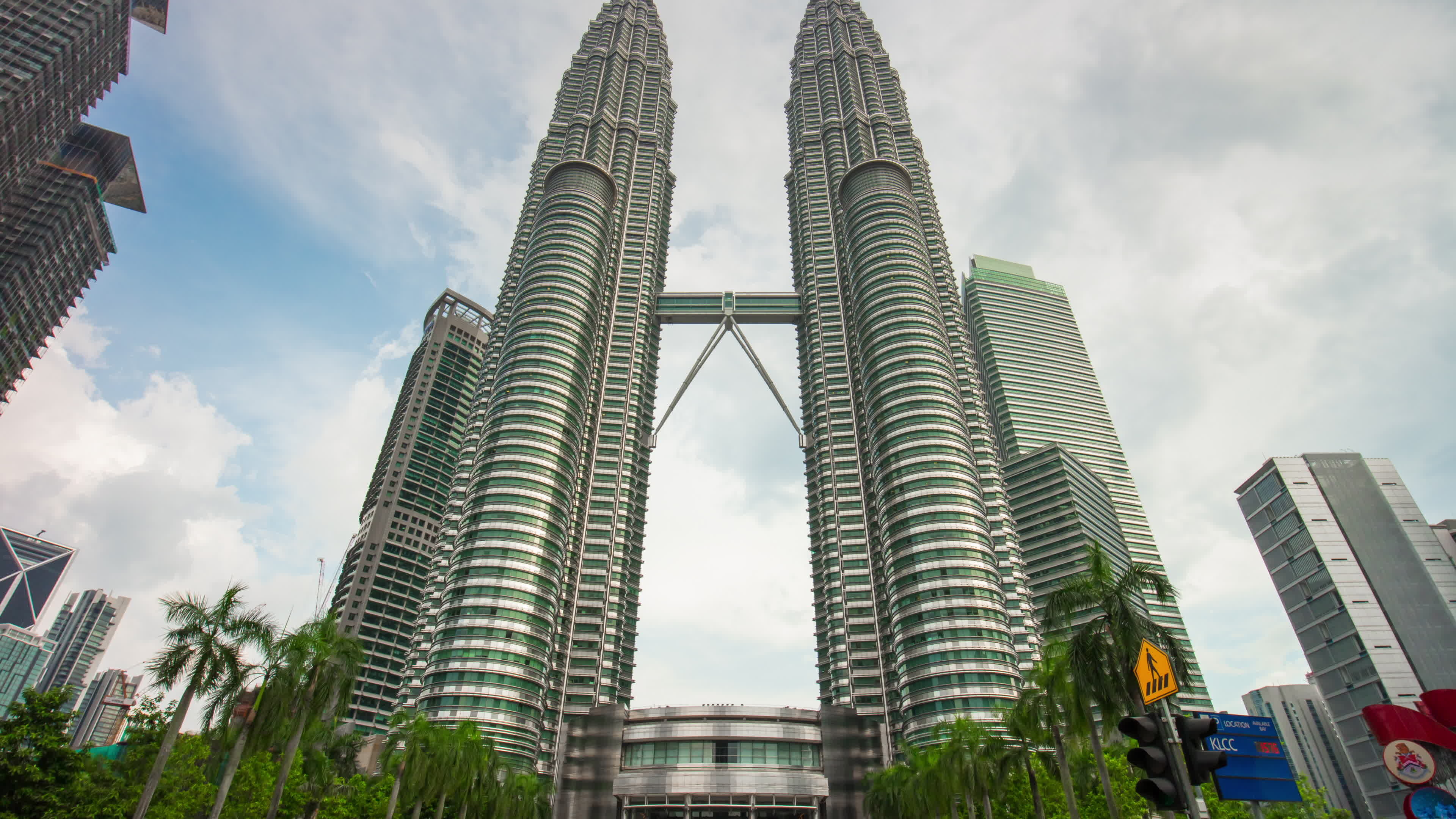 Petronas Twin Towers, Malaysia, Kuala Lumpur, Downtown city view, 3840x2160 4K Desktop