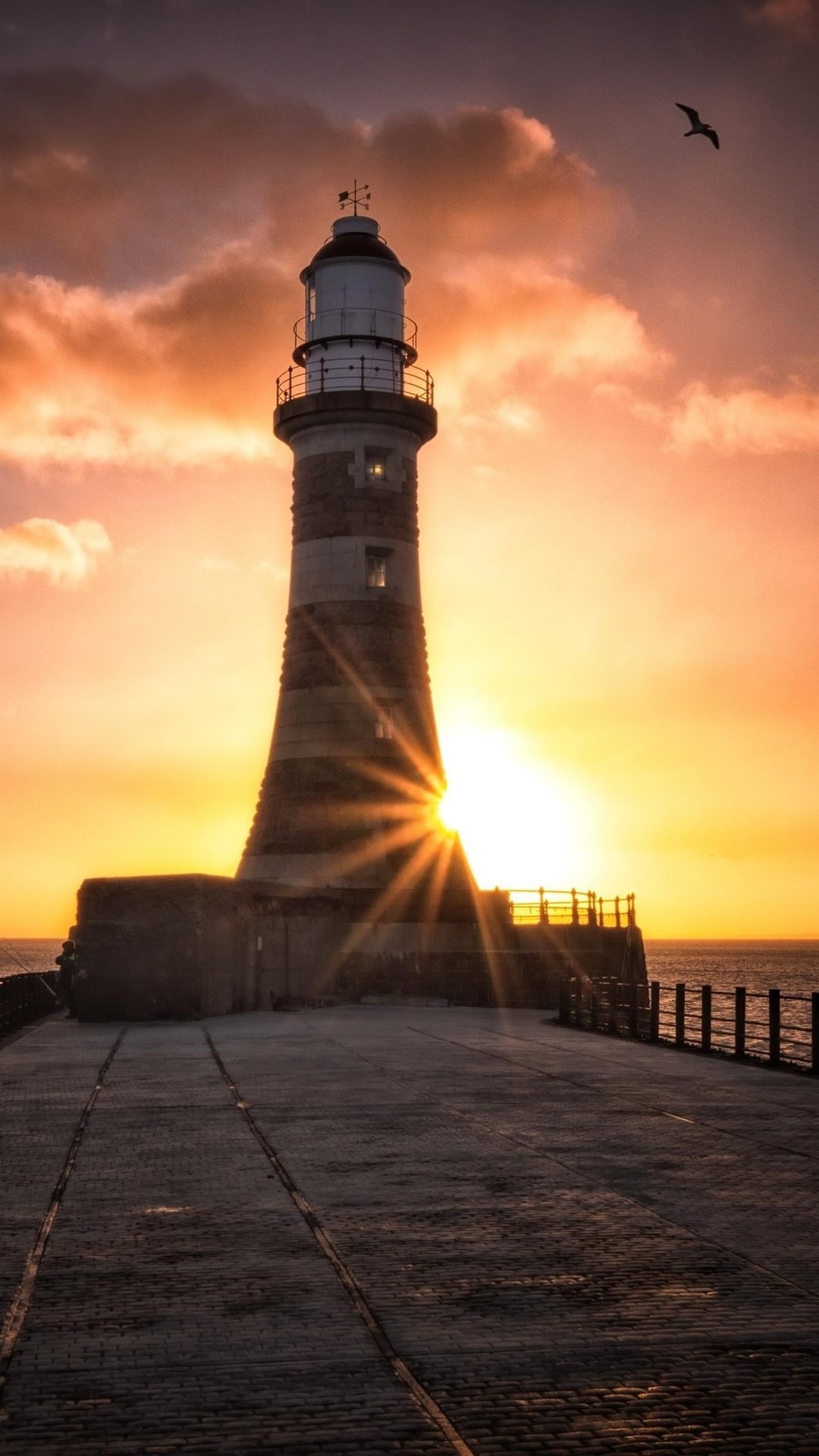 Roker lighthouse, Seaside charm, Quaint tower, Coastal beauty, 1080x1920 Full HD Phone