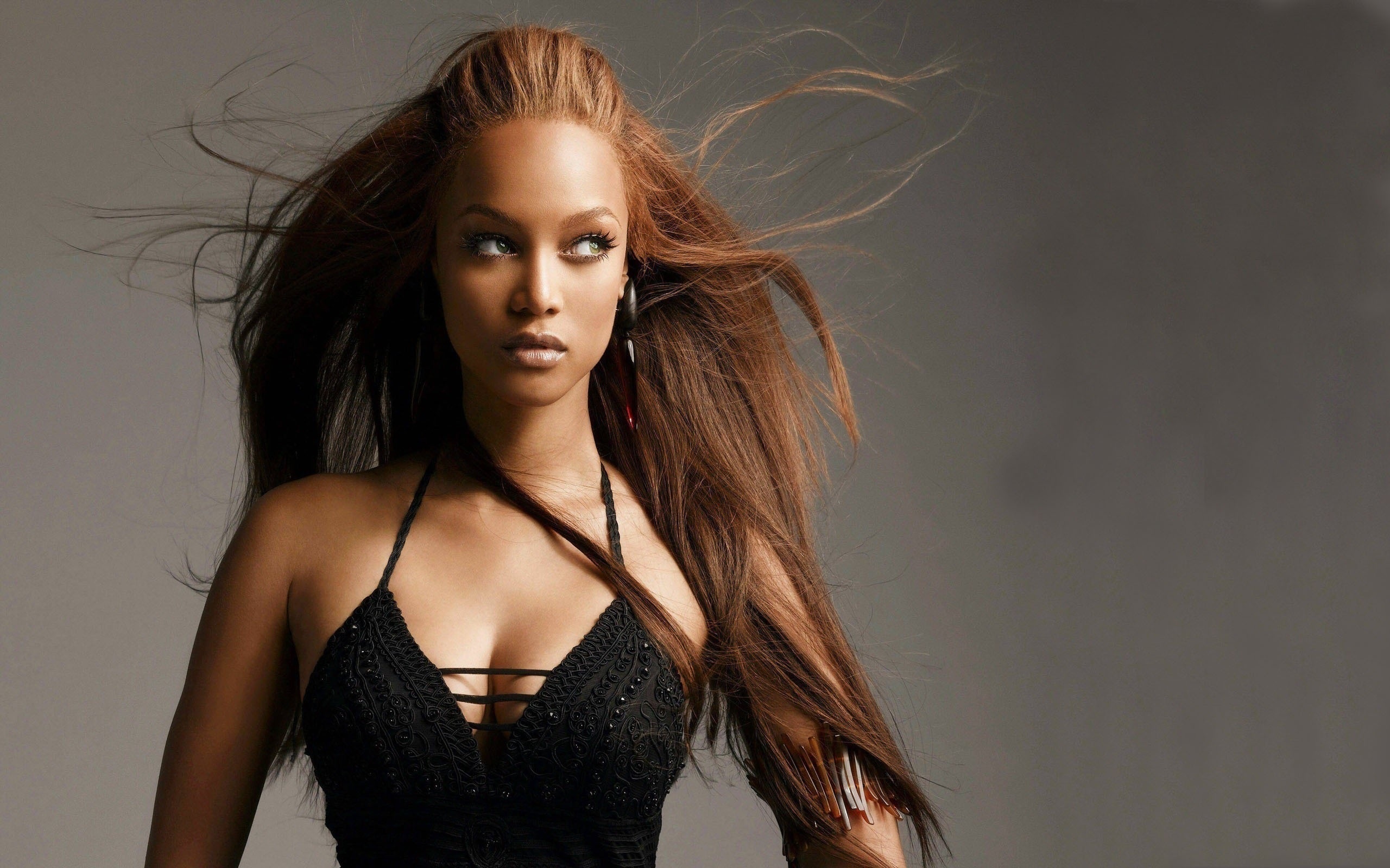 Tyra Banks, Free wallpapers, Photos images pictures, Elizabeth 2019, 2560x1600 HD Desktop