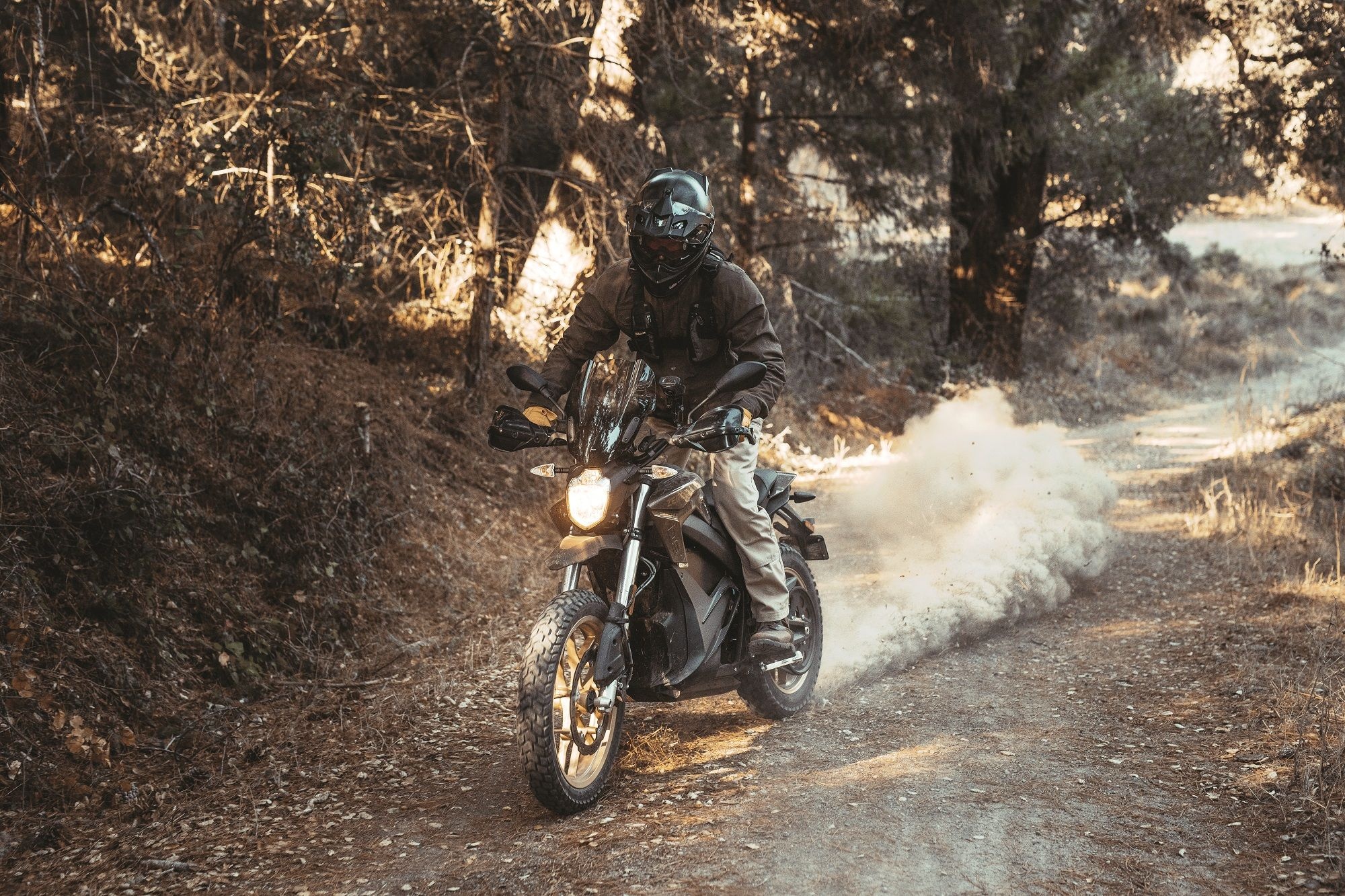 Zero Motorcycle, 2019 review, Electrifying performance, Zero emissions adventure, 2000x1340 HD Desktop