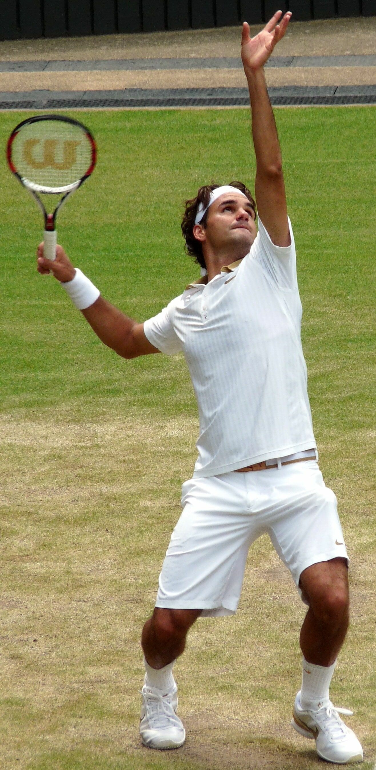 Roger Federer: Earned an eighth singles title at the 2017 Wimbledon Championships. 1320x2700 HD Background.