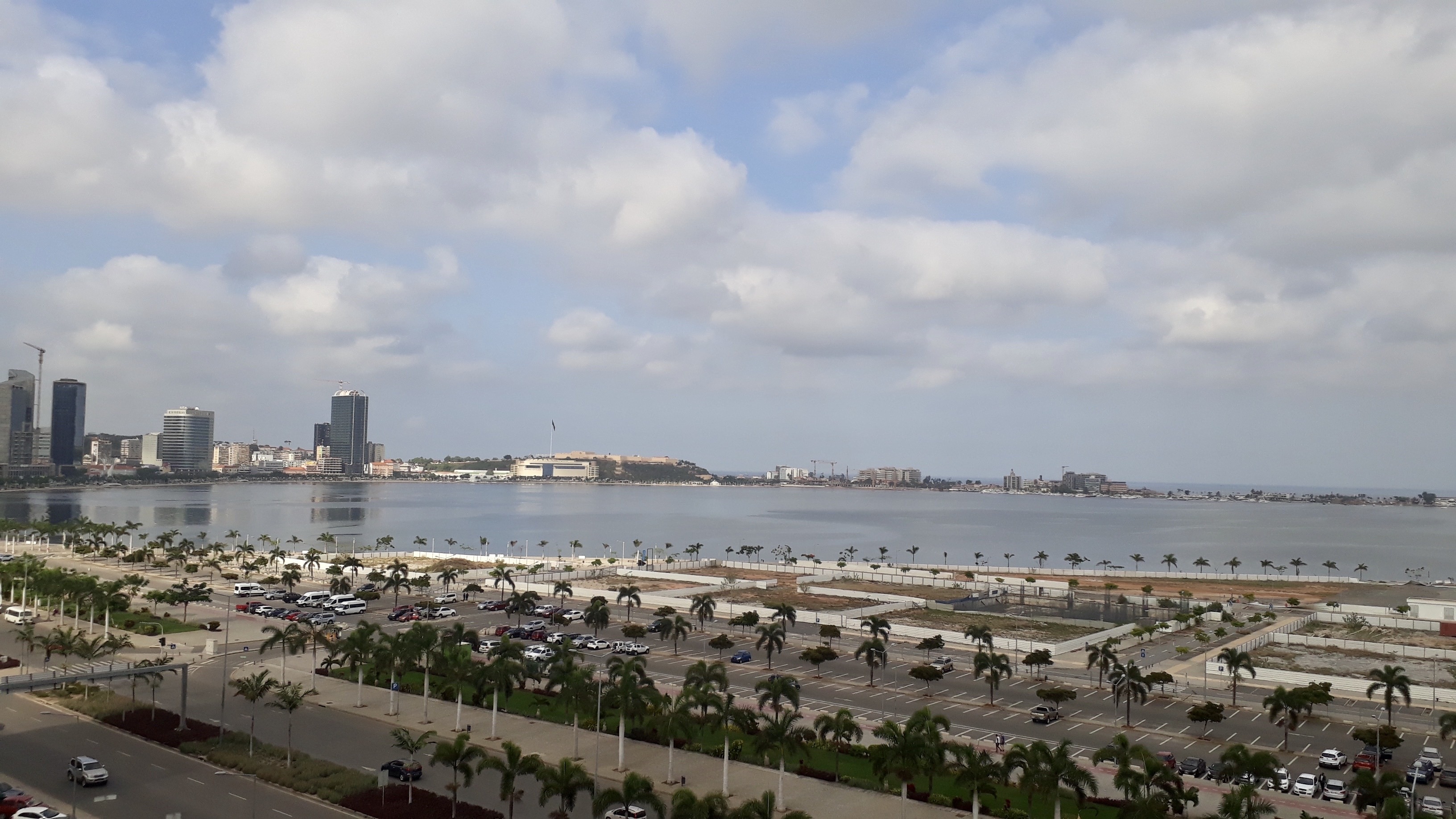 Luanda, Angola travels, Drinking water plant, Suez support, 3270x1840 HD Desktop
