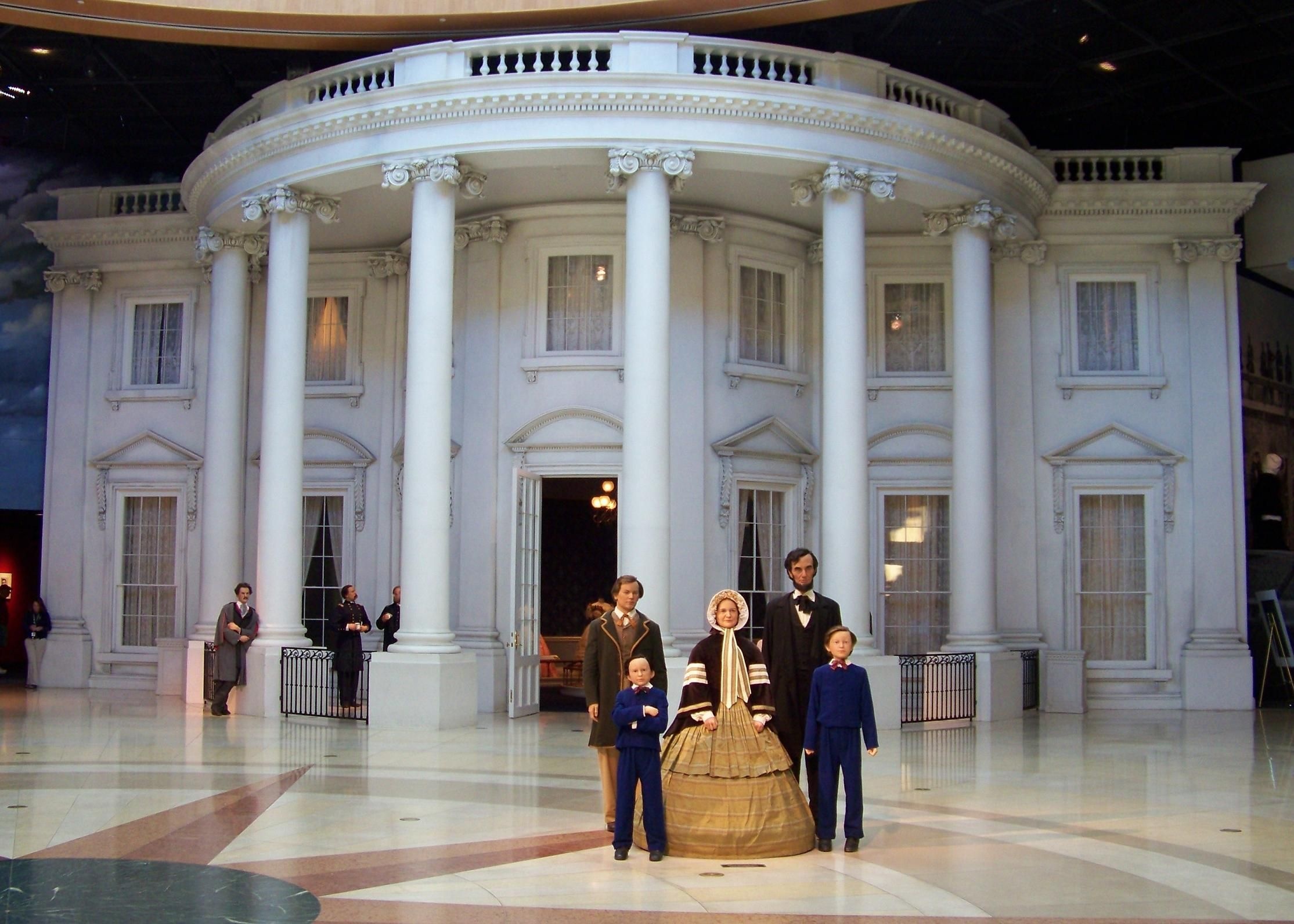 Springfield, Illinois, Lincoln presidential museum, Manchester City, 2230x1600 HD Desktop