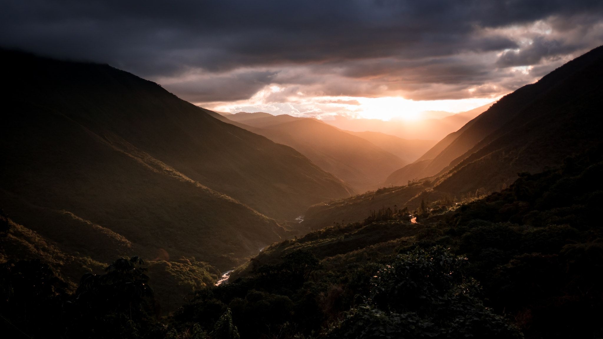 Peruvian Andes, Sunset in the Andes, Ernststrasser photography, Salkantay trek, 2050x1160 HD Desktop