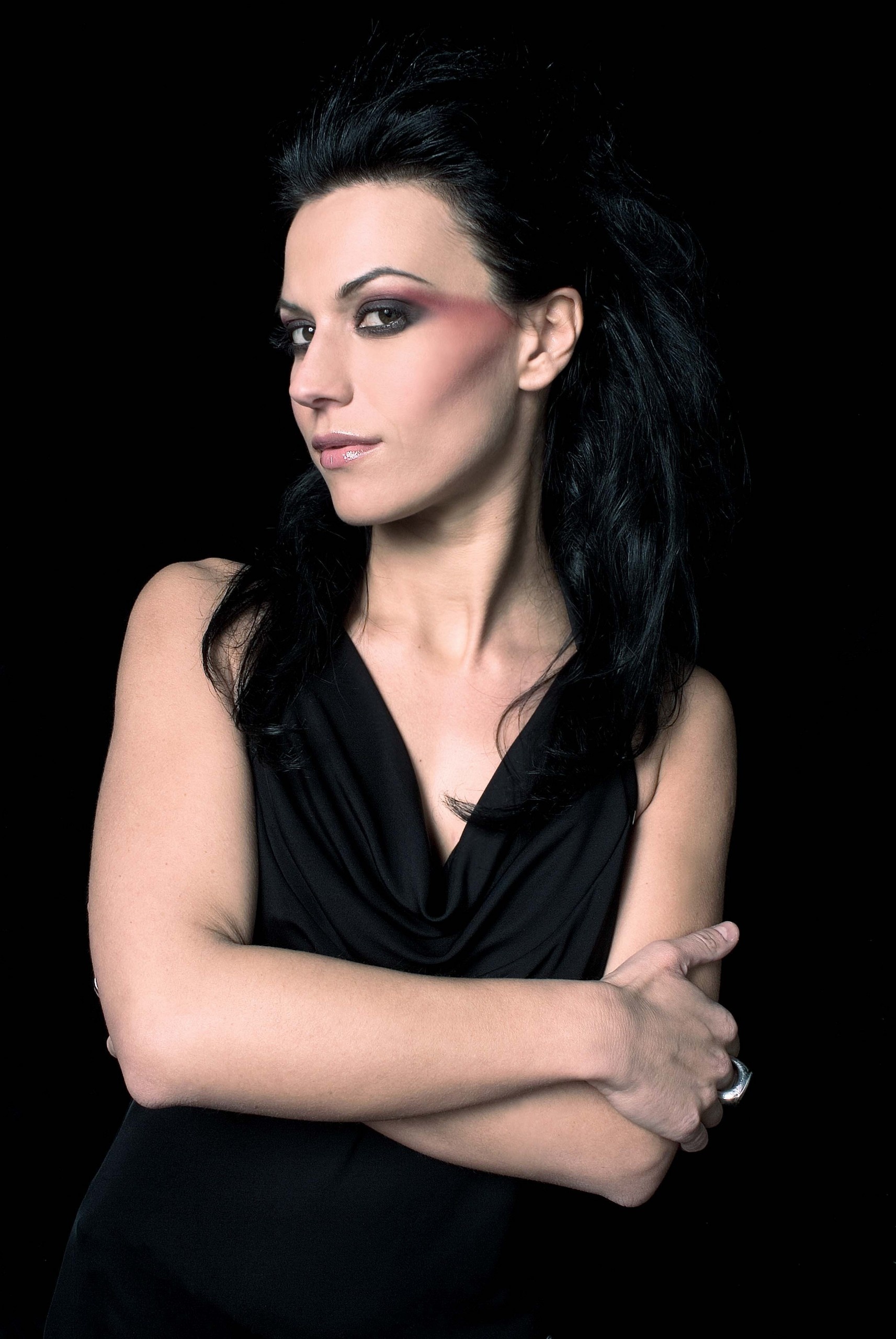 Cristina Scabbia, Makeup tutorial, Saubhaya makeup blog, Lacuna Coil's music, 1720x2560 HD Phone