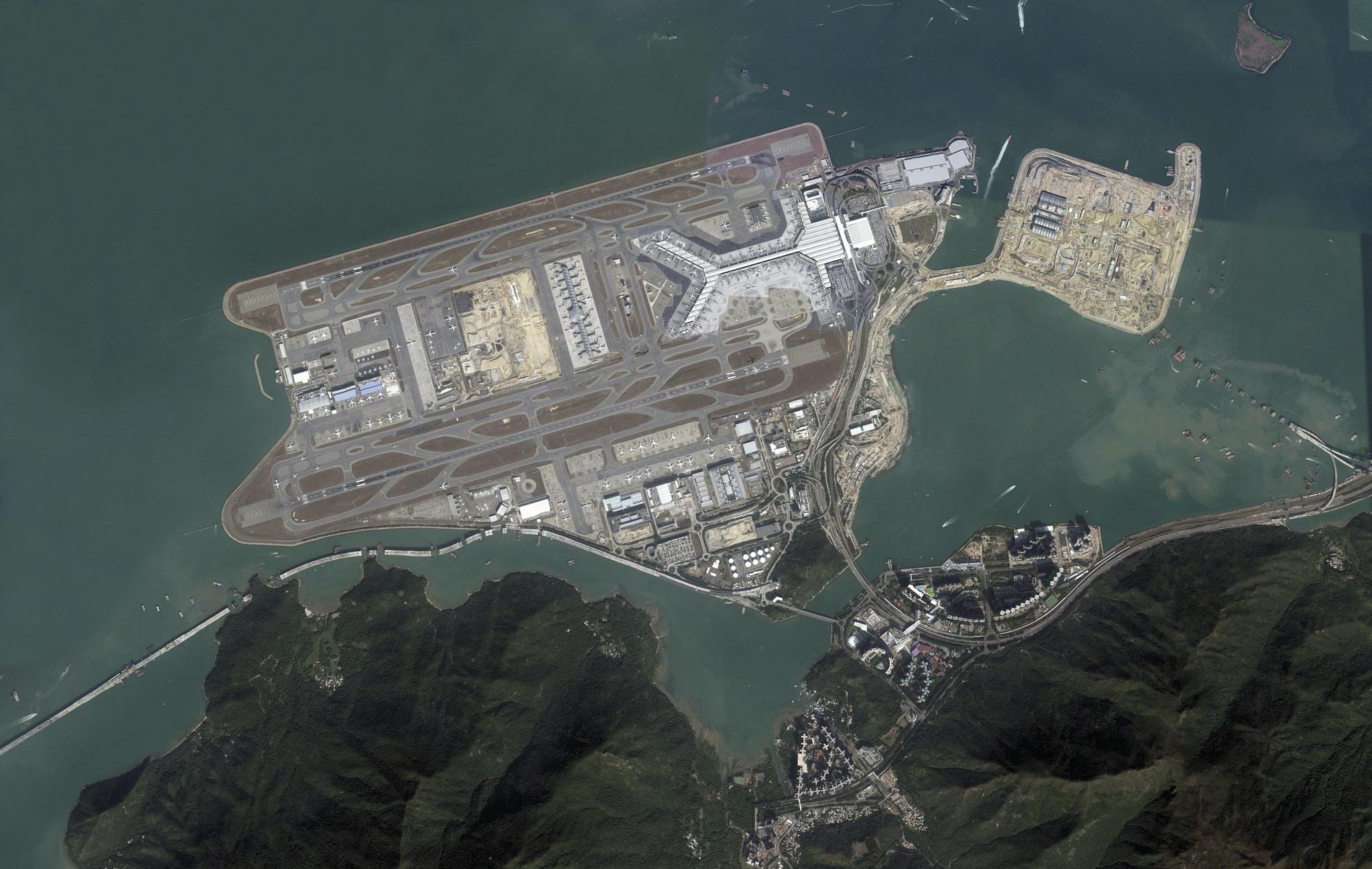 Hong Kong International Airport, Airport history, Future development, Travel discovery, 2000x1270 HD Desktop