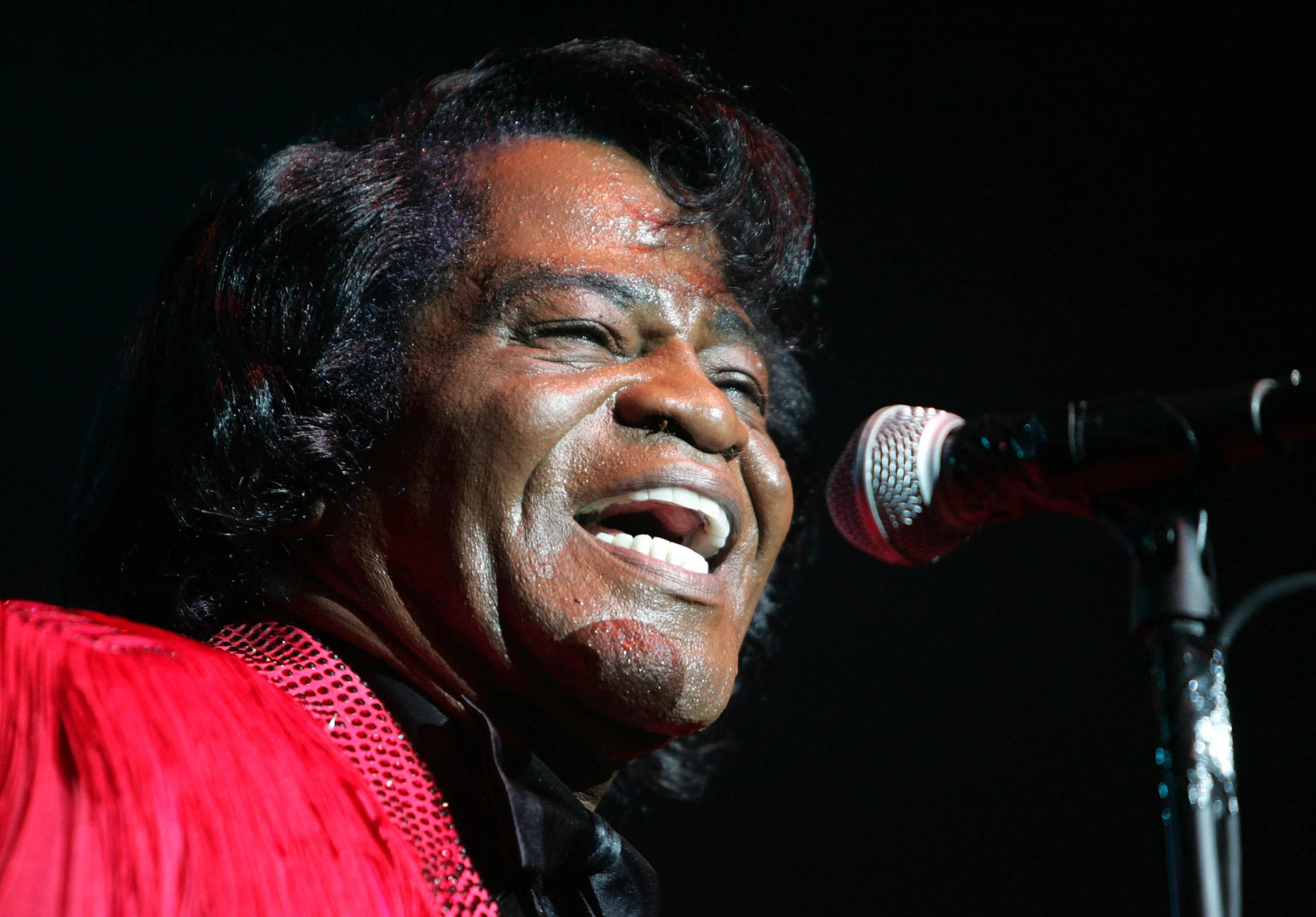 James Brown, Mysterious death investigation, Controversial claims, Essence article, 2560x1790 HD Desktop