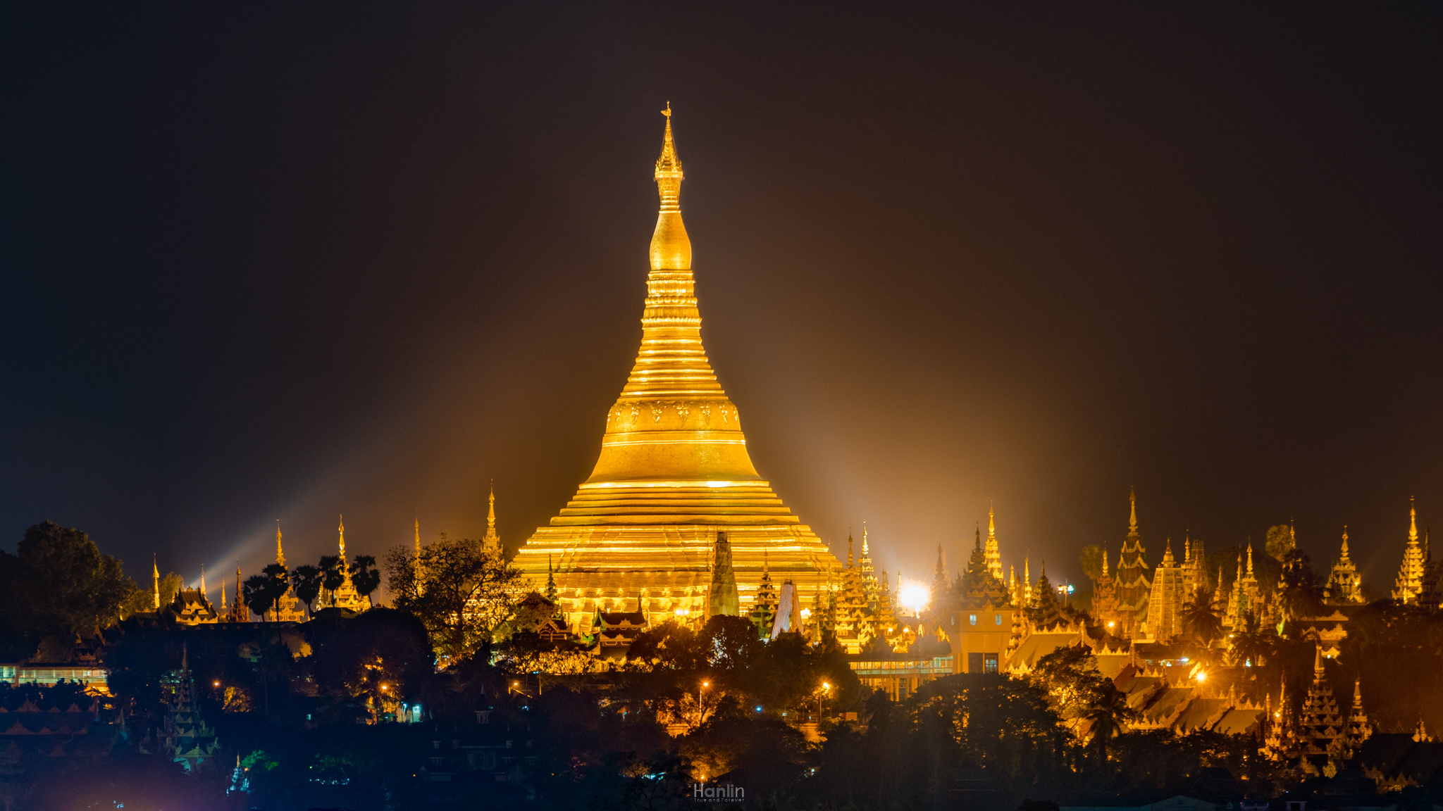 Myanmar, Tehhanlin, Cultural exploration, Local traditions, 2050x1160 HD Desktop