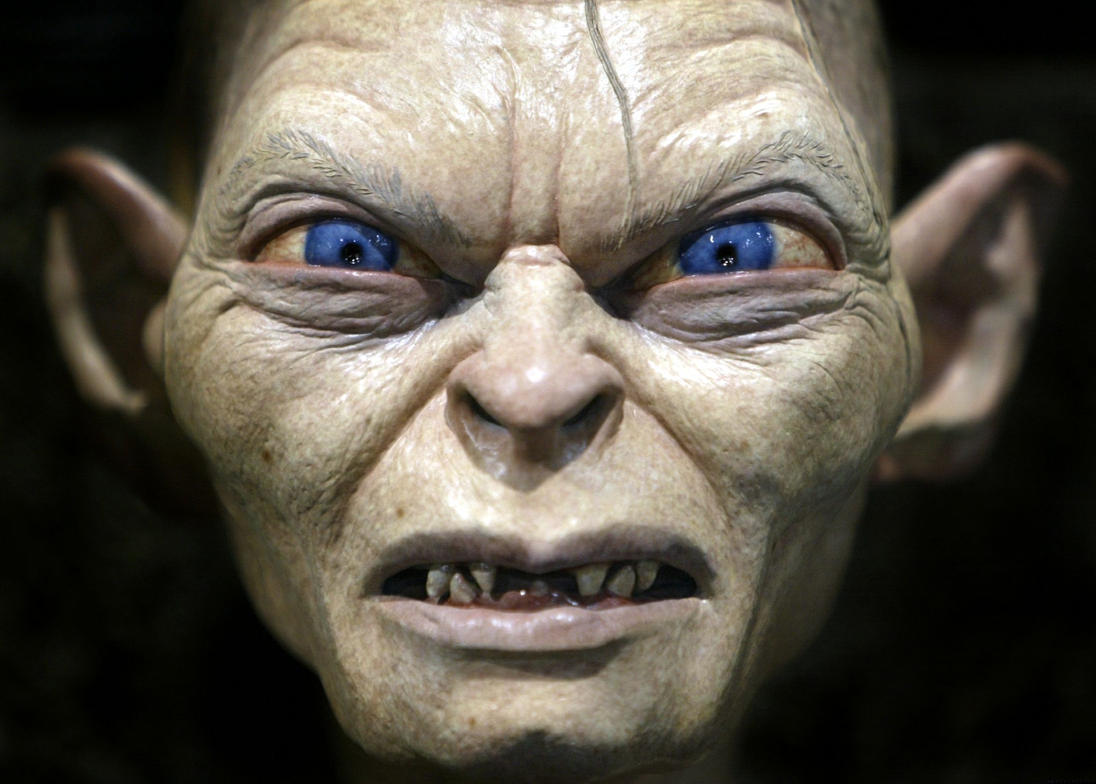 Smeagol, Lord of the Rings, High-resolution wallpapers, Free download, 2200x1580 HD Desktop