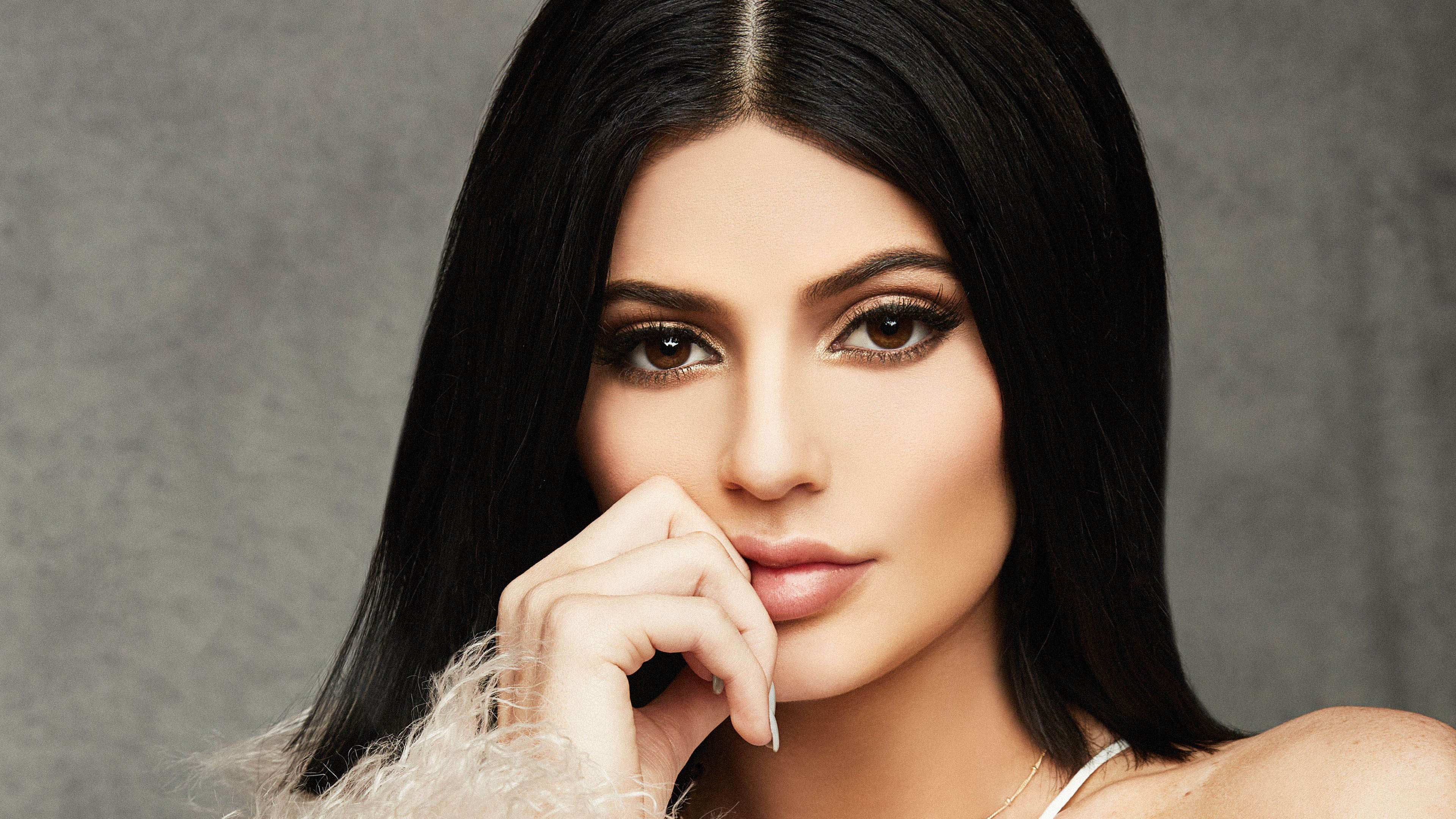 Kylie Jenner, 4K wallpaper, Ultra HD quality, Stunning visual appeal, 3840x2160 4K Desktop