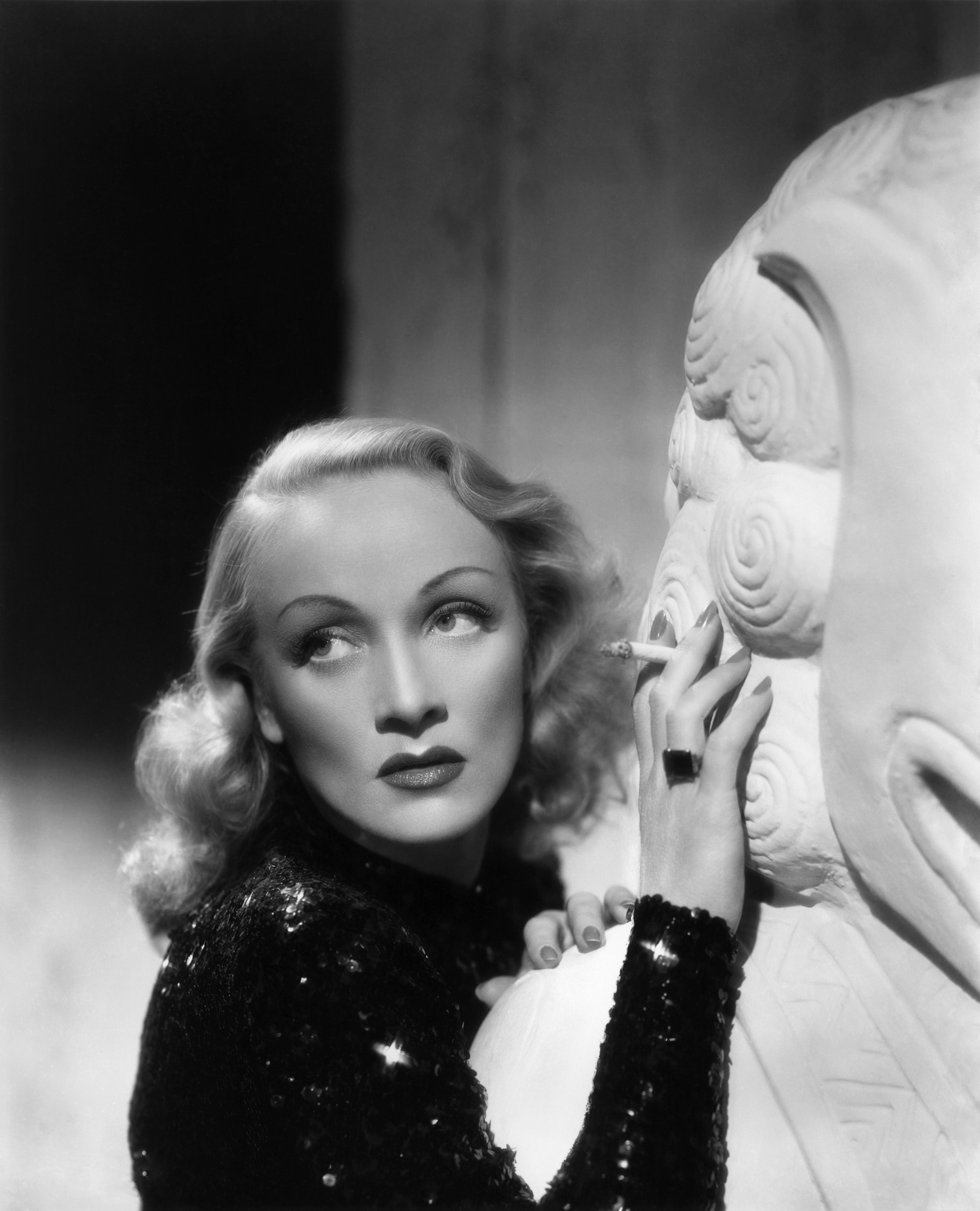 Marlene Dietrich, Classic actresses, Fanpop photo, Vintage Hollywood, 2030x2500 HD Phone