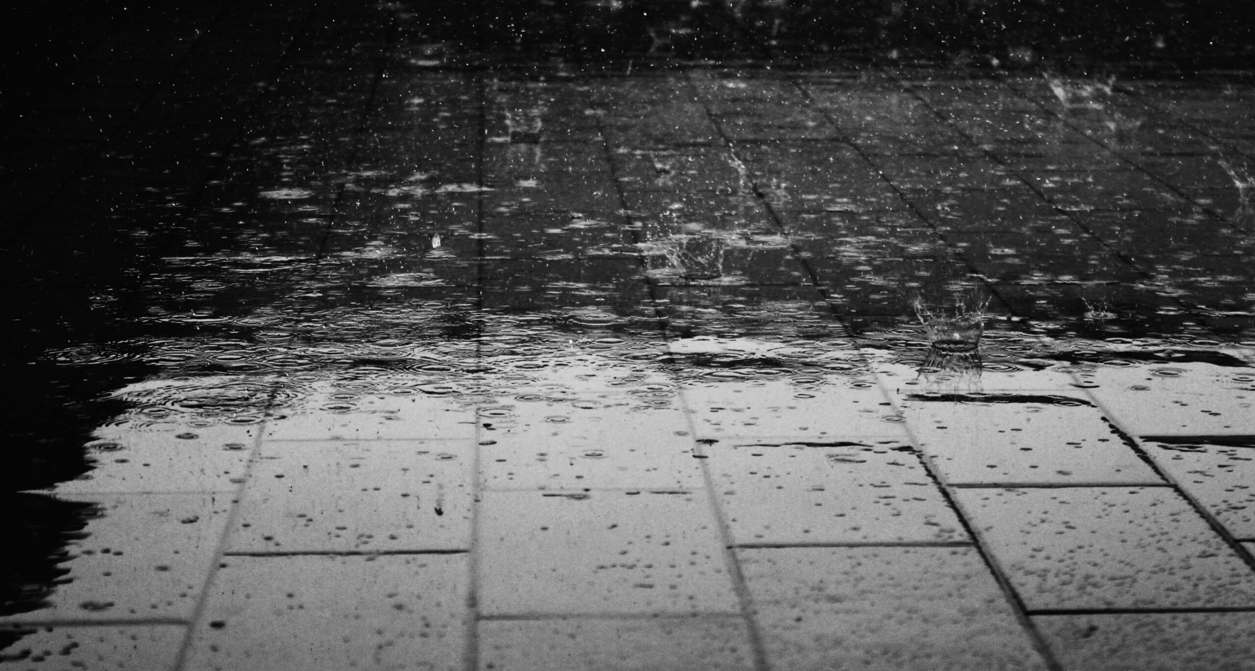 Rain: Provides water for hydroelectric power plants and crop irrigation. 2560x1370 HD Background.