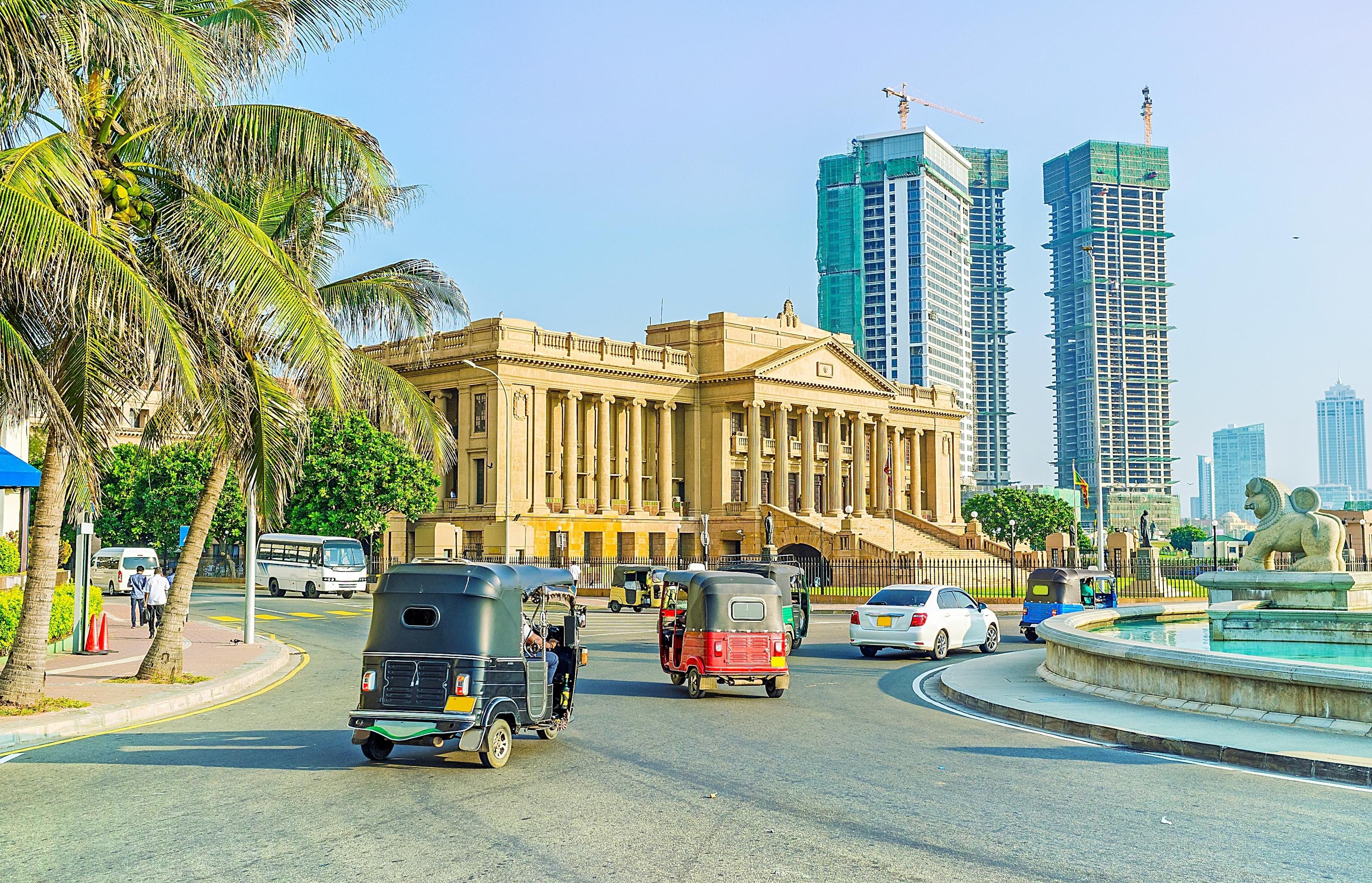Colombo landmarks, Old parliament building, Attraction reviews, Transportation, 3000x1940 HD Desktop