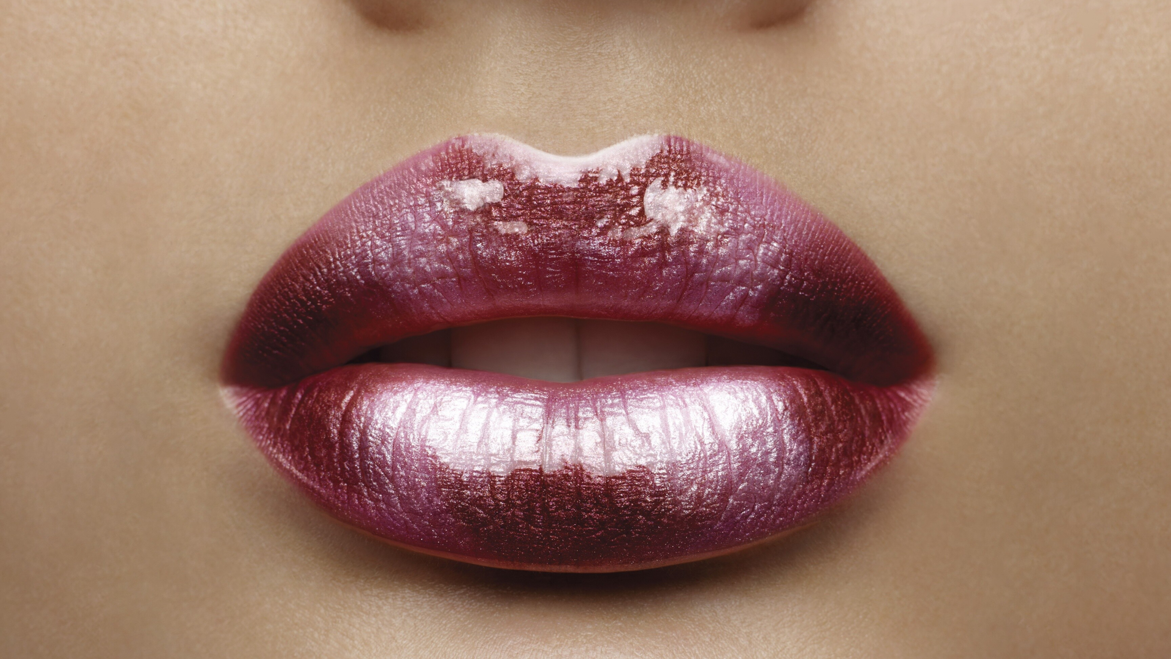 Lipstick: Lipsticks with shimmering effects, Metallic finish of the lip gloss, Femininity. 3840x2160 4K Wallpaper.