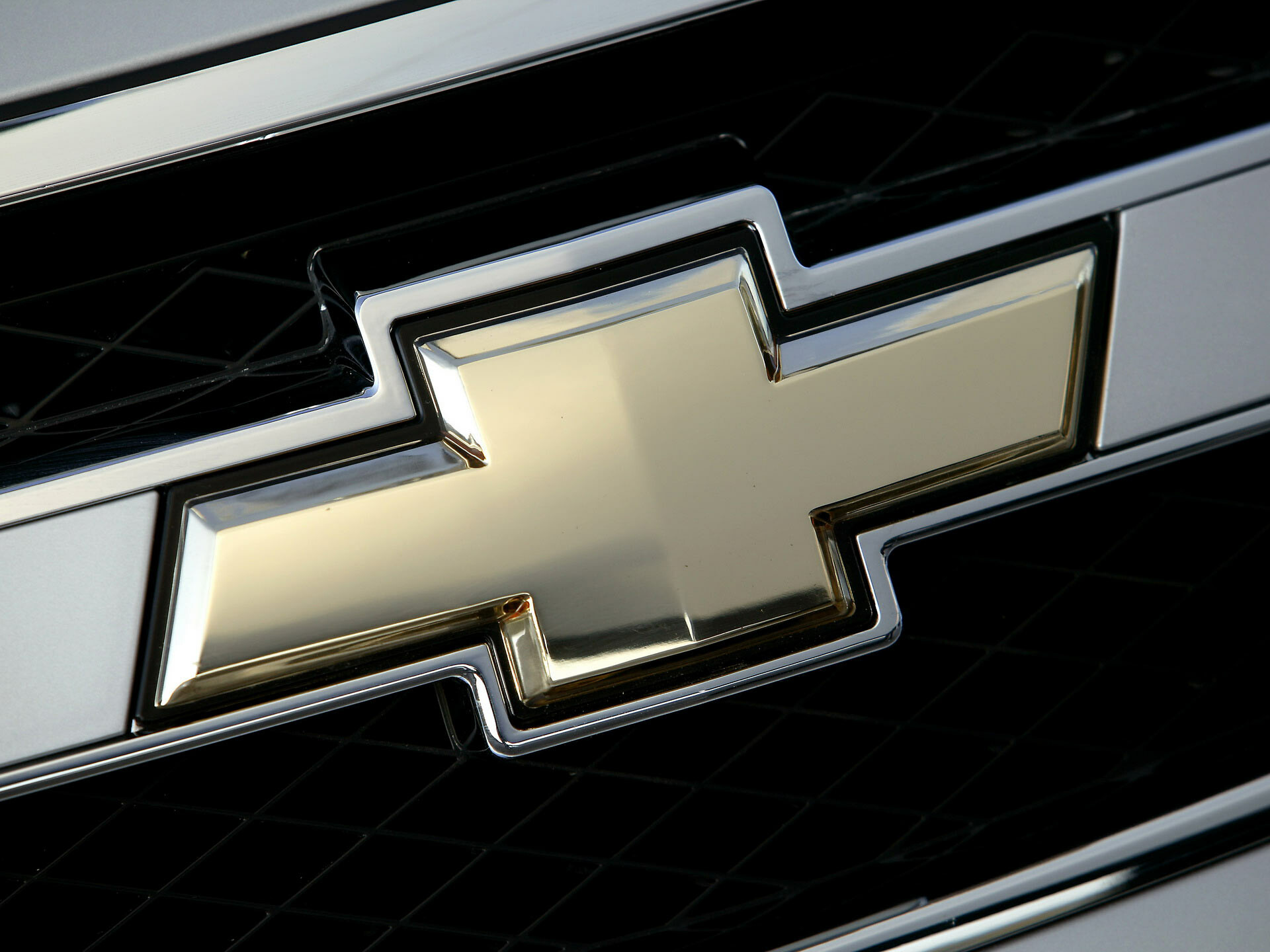 Chevrolet: An American automaker, Its trademark “bow tie” logo. 1920x1440 HD Background.