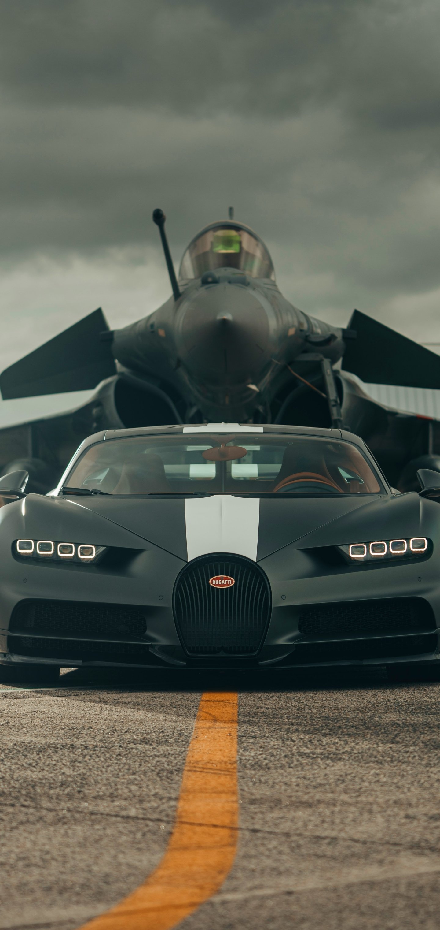 Bugatti Chiron, Exquisite vehicle, High-performance car, Engineering marvel, 1440x3040 HD Phone