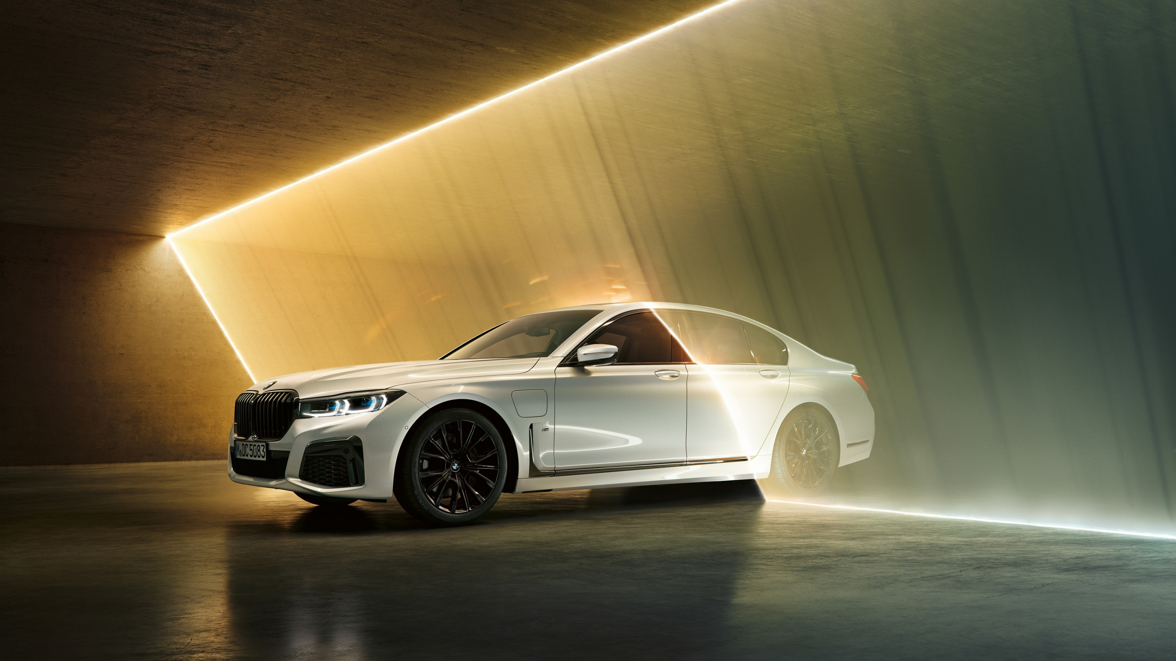 2019 BMW 7 Series BMW 745 M Sport, Impeccable luxury, Exquisite performance, Unparalleled elegance, 3840x2160 4K Desktop