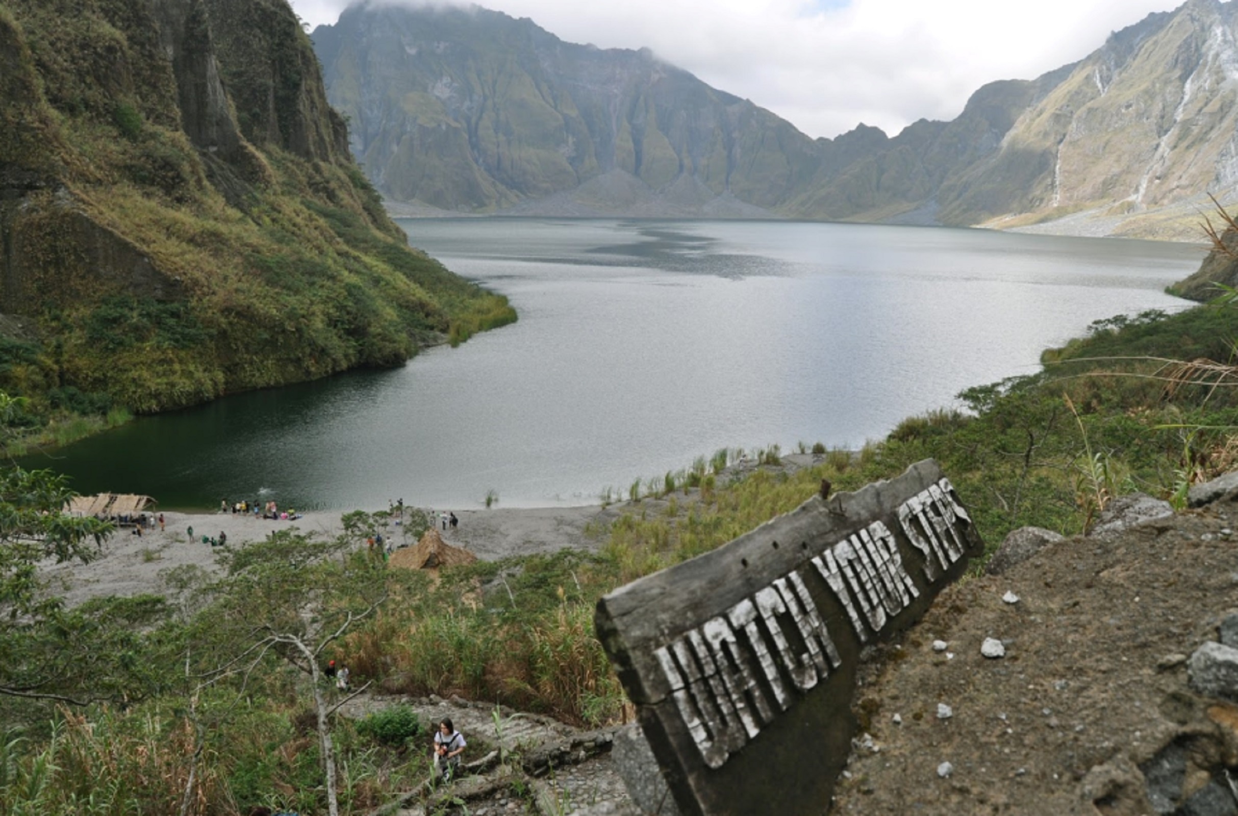 Mount Pinatubo, Majestic volcano, Philippine traveler's paradise, Natural wonder, 2430x1600 HD Desktop