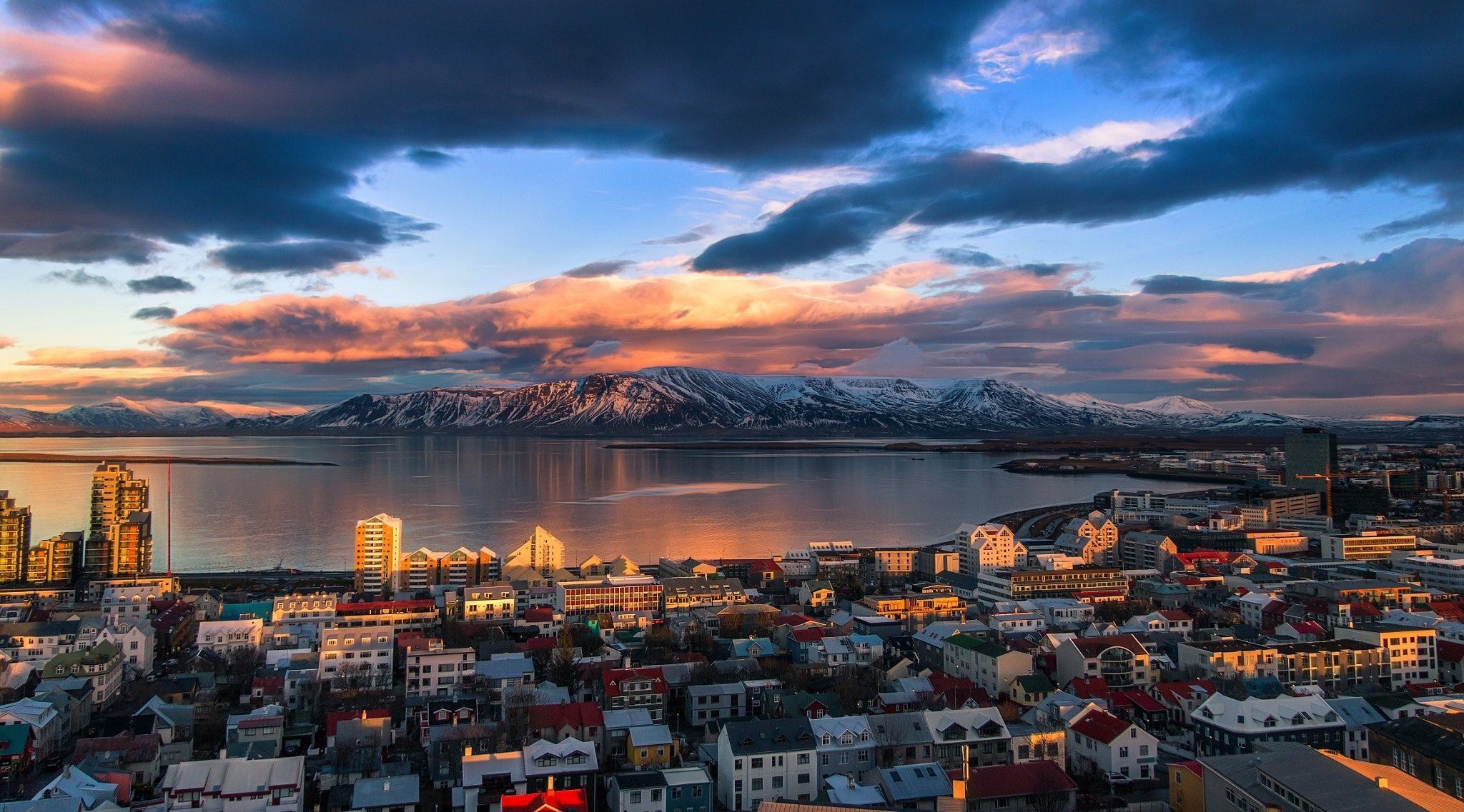 Reykjavik, Top free backgrounds, 2050x1140 HD Desktop