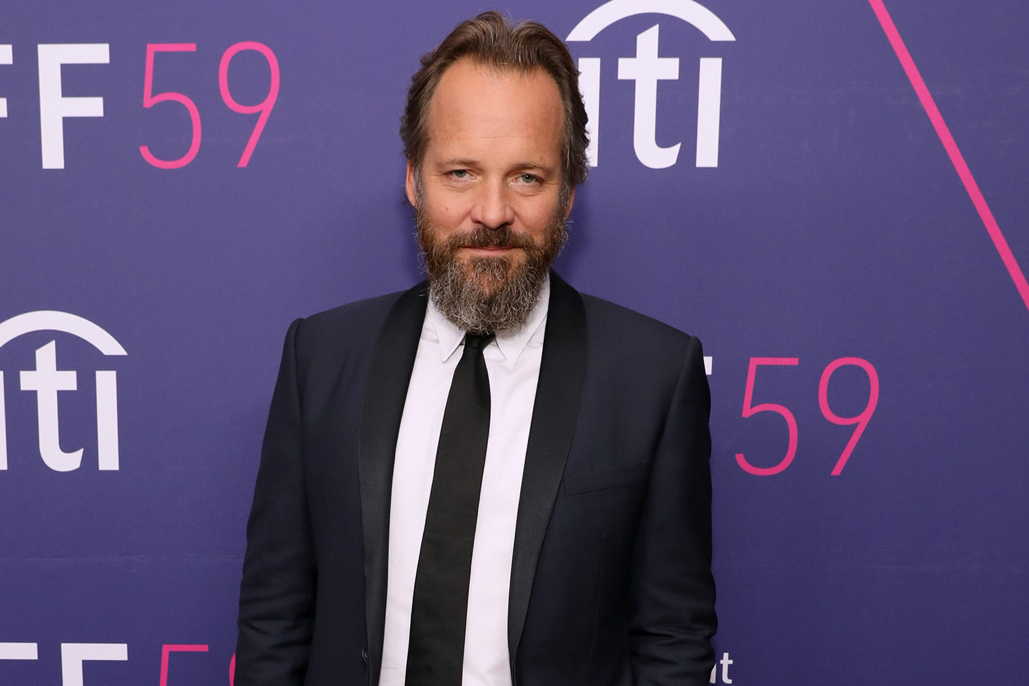 Peter Sarsgaard says fellow actor offered him OxyContin 2000x1340