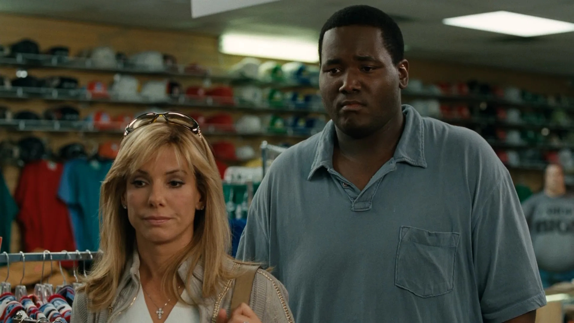 The Blind Side movie, Compelling review, Inspirational storyline, Emotional impact, 1920x1080 Full HD Desktop